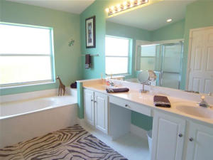 JENSEN BEACH GOLF & COUNT - Residential Lease