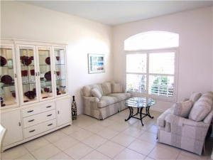 JENSEN BEACH GOLF & COUNT - Residential Lease