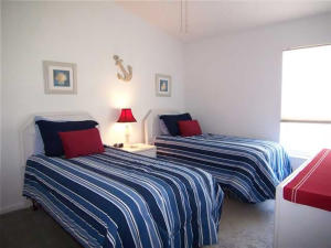 JENSEN BEACH GOLF & COUNT - Residential Lease