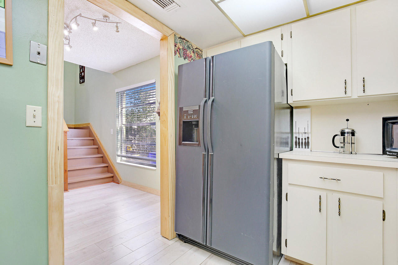 PARKWAY VILLAGE - Residential