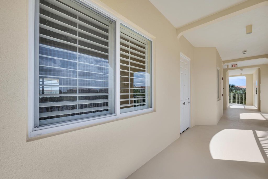 Photo of 13 Harbour Isle Drive W #305, Fort Pierce, FL 34949 (MLS # R10866086)