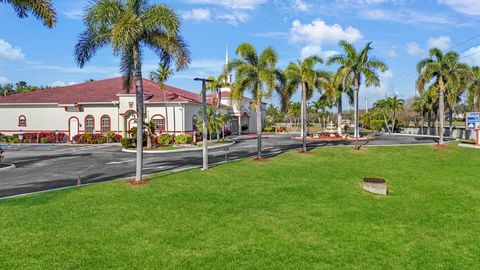 7025 Summerville Terrace N Lake Worth FL 