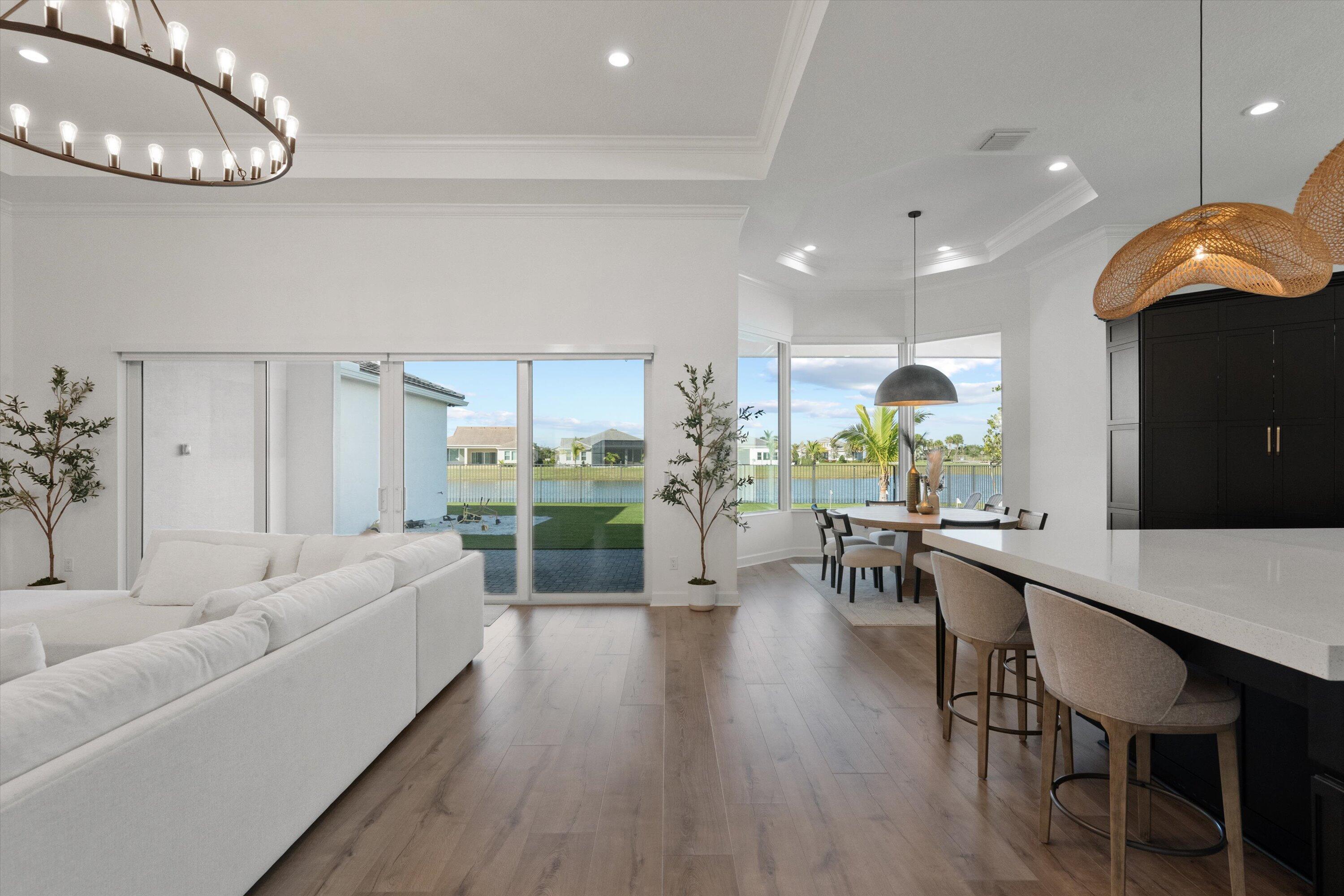ESTATES OF WESTLAKE - Residential Lease