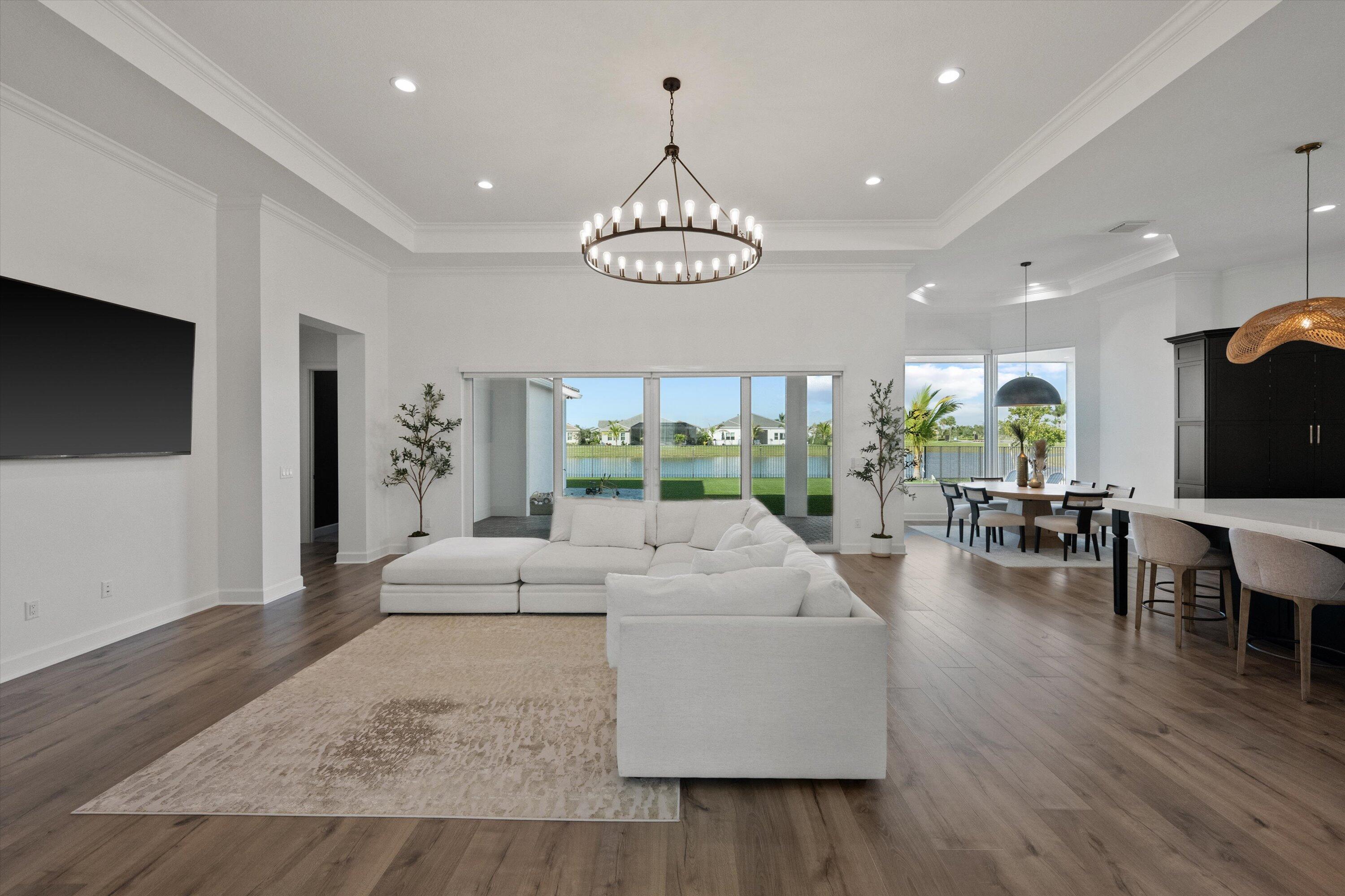 ESTATES OF WESTLAKE - Residential Lease