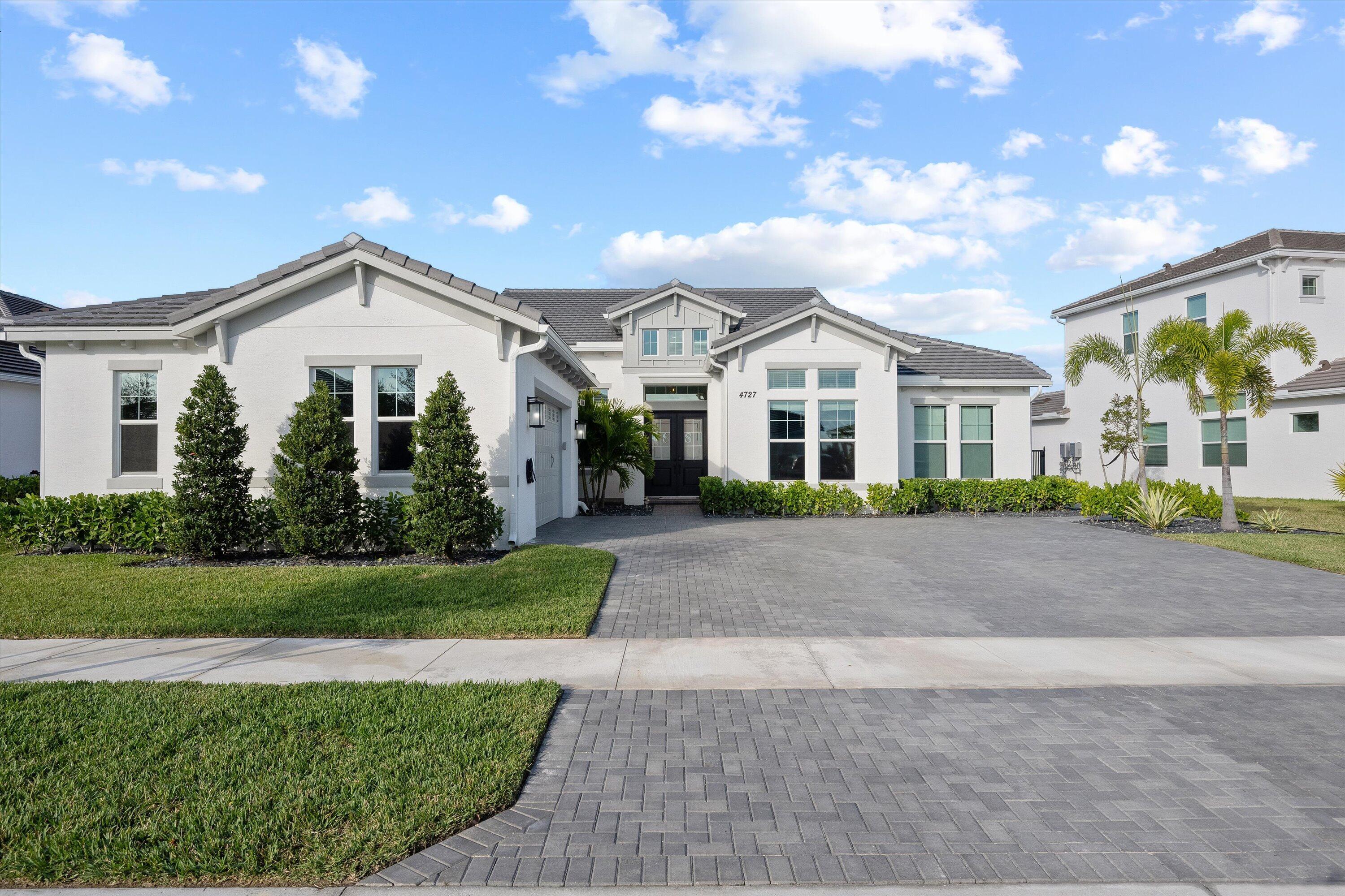 ESTATES OF WESTLAKE - Residential Lease