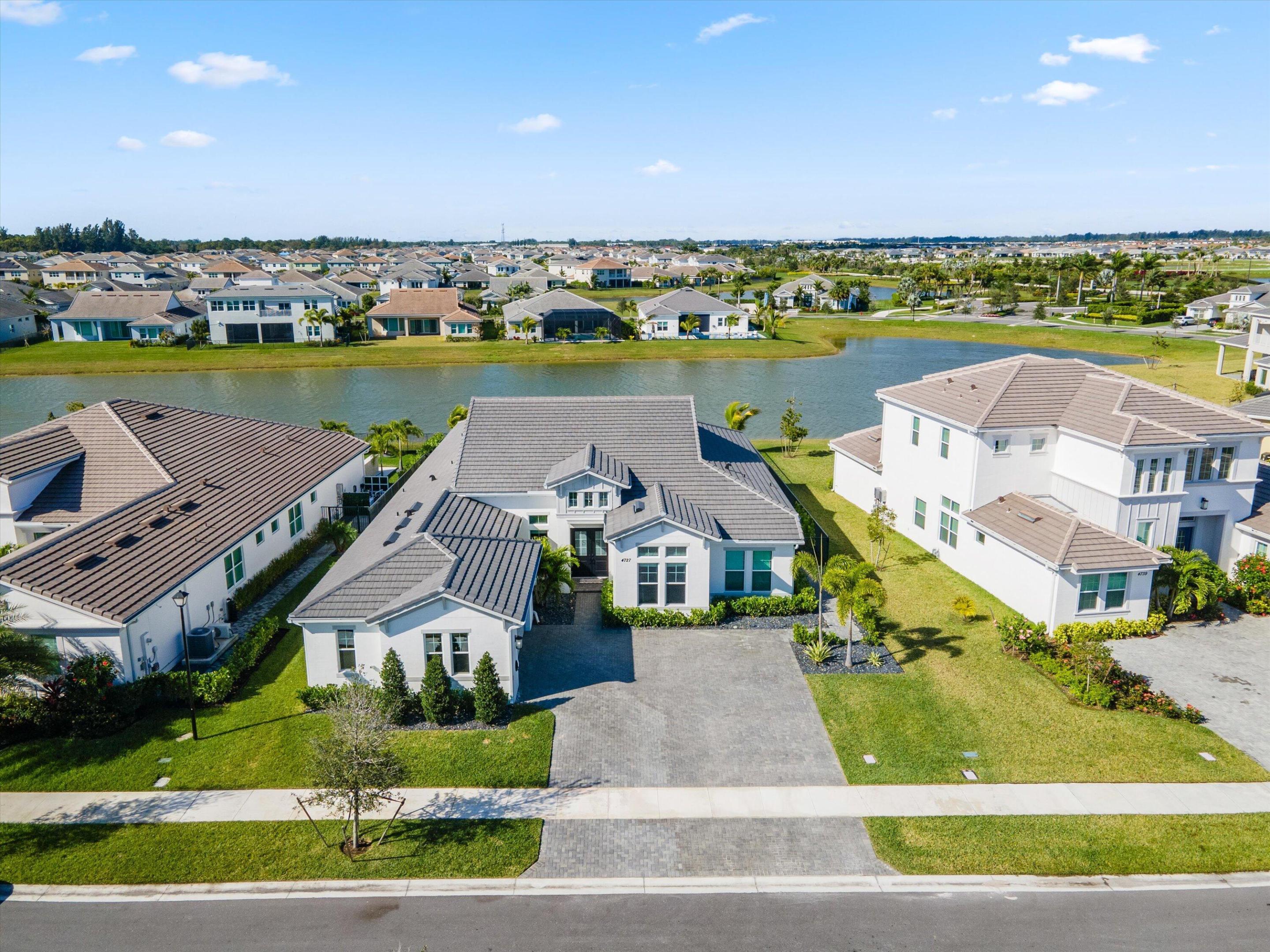 ESTATES OF WESTLAKE - Residential Lease