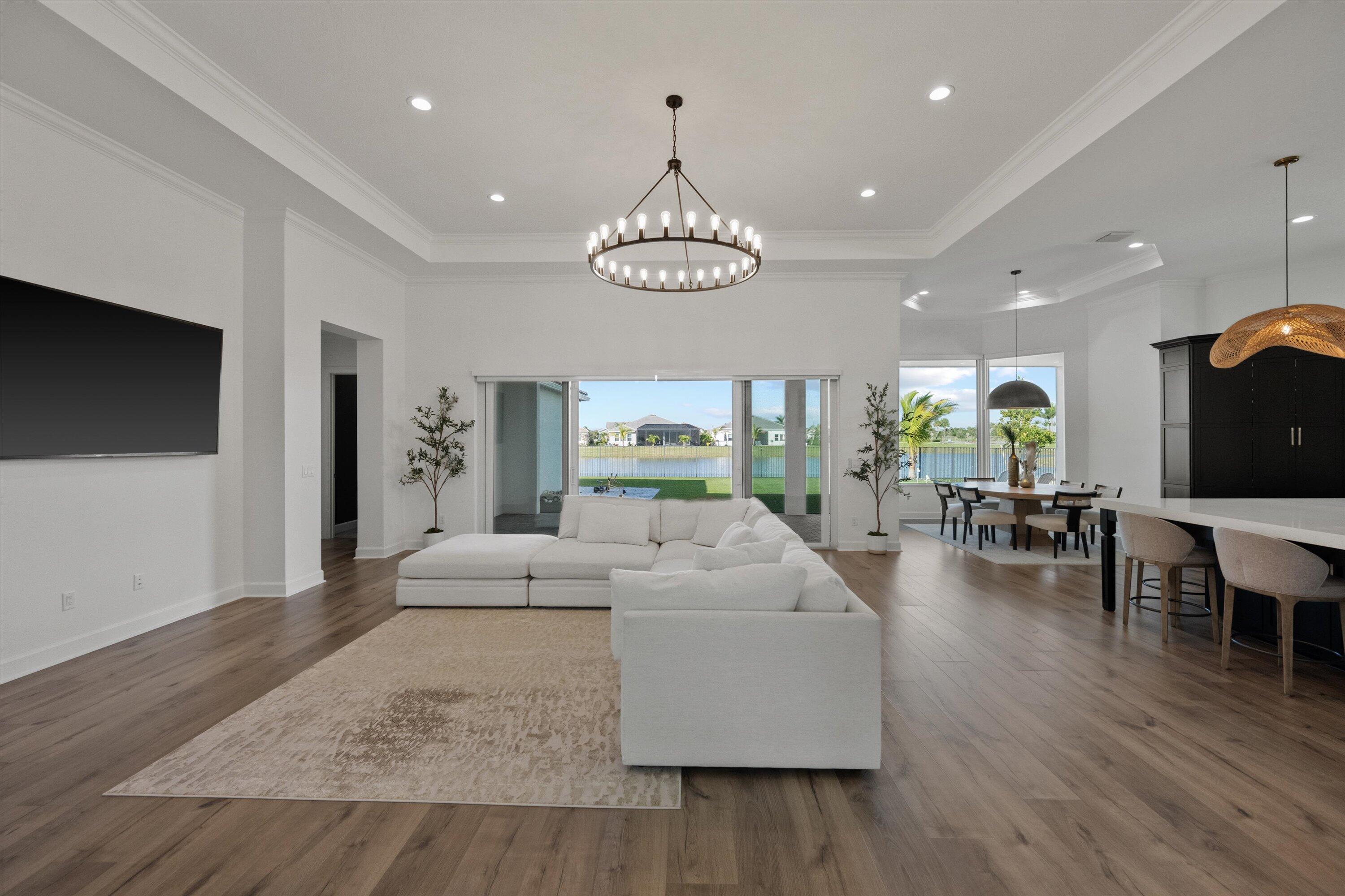 ESTATES OF WESTLAKE - Residential Lease