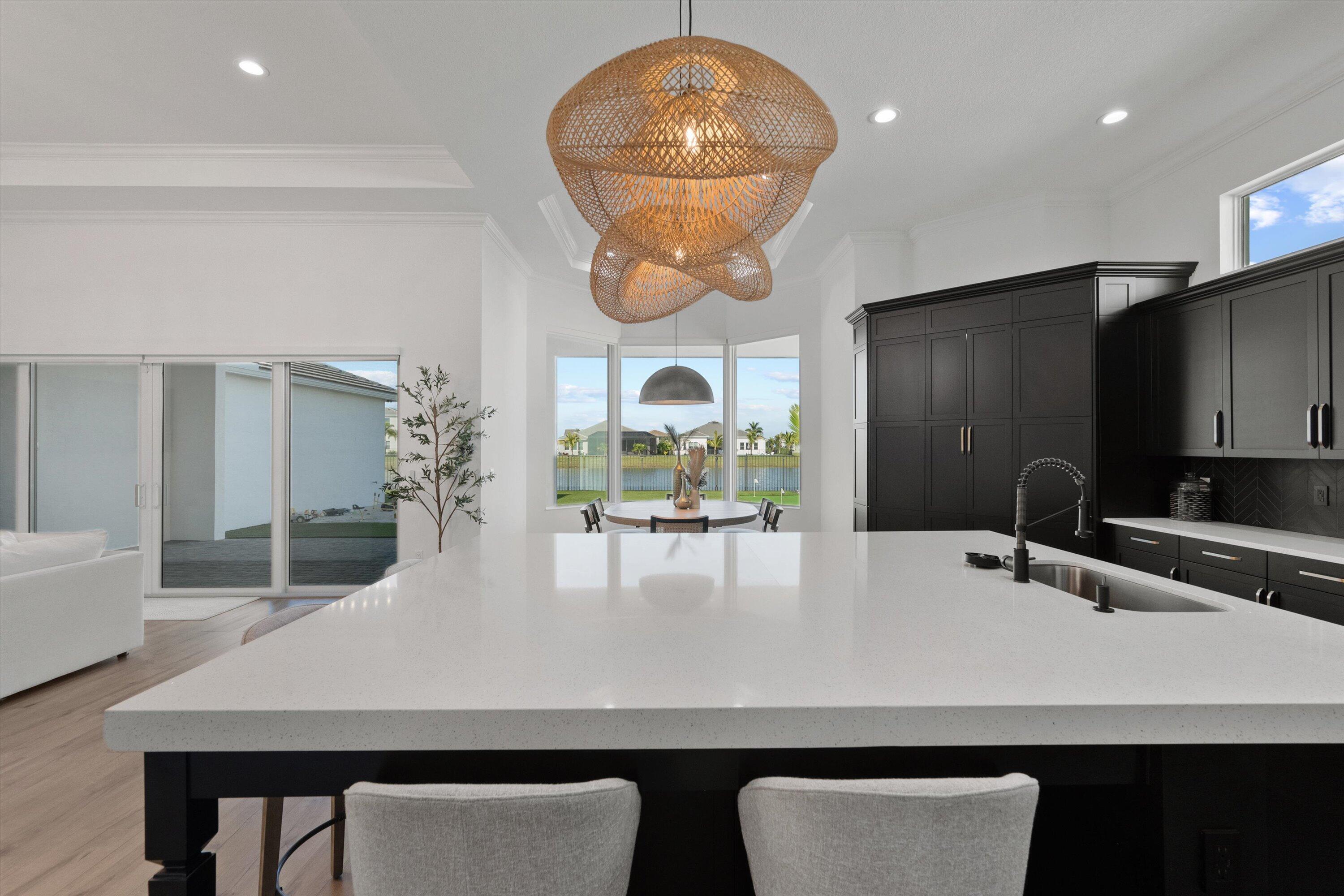 ESTATES OF WESTLAKE - Residential Lease
