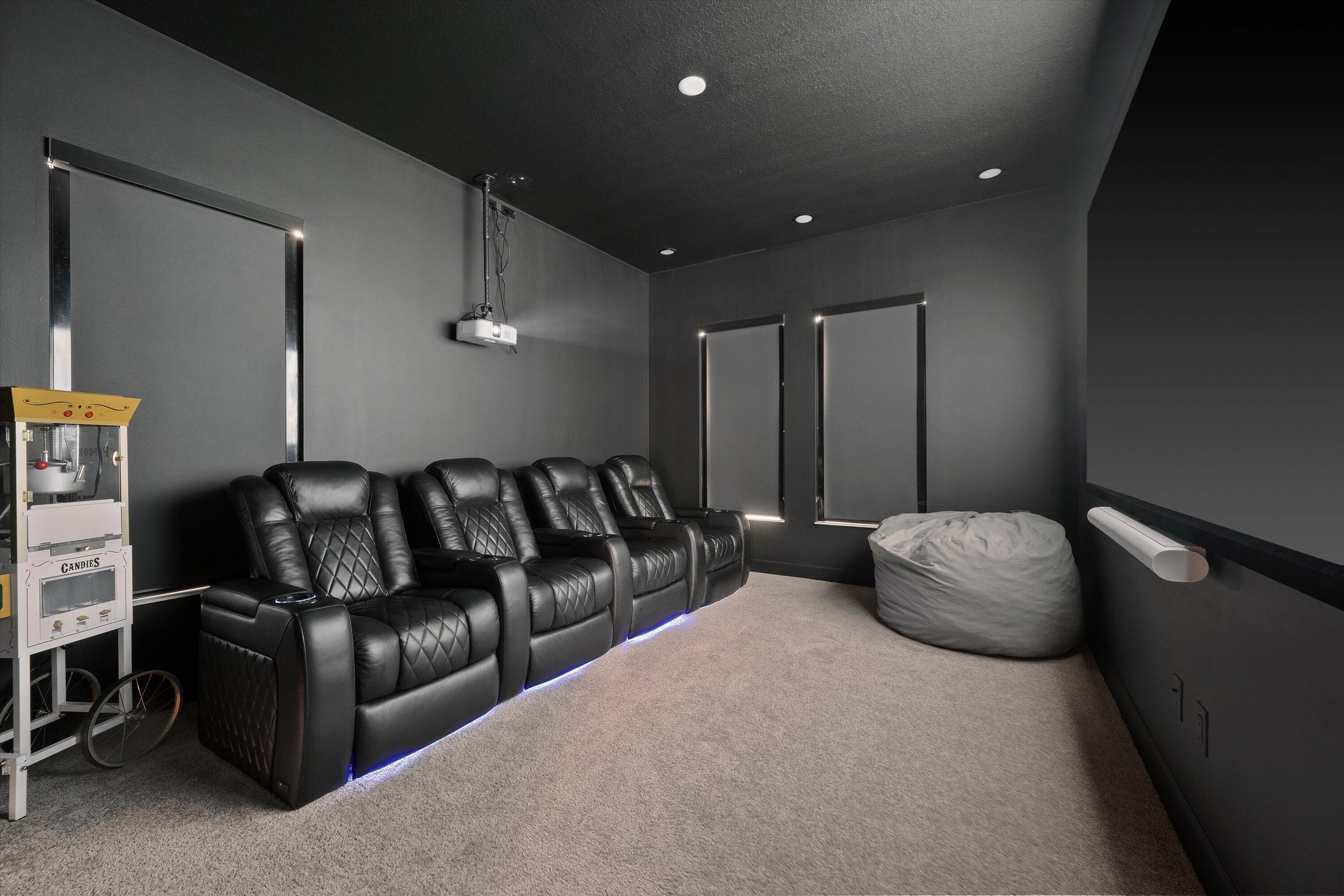 ESTATES OF WESTLAKE - Residential Lease