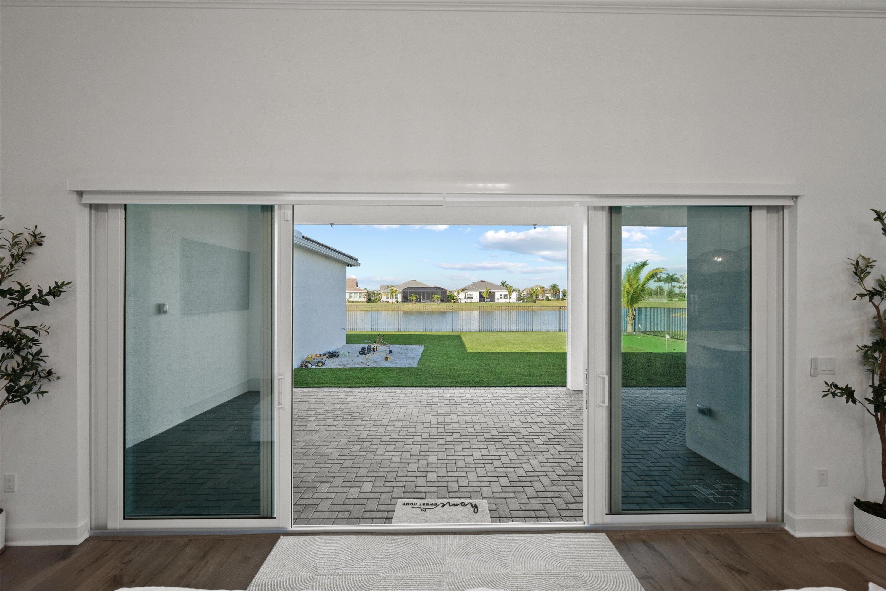 ESTATES OF WESTLAKE - Residential Lease