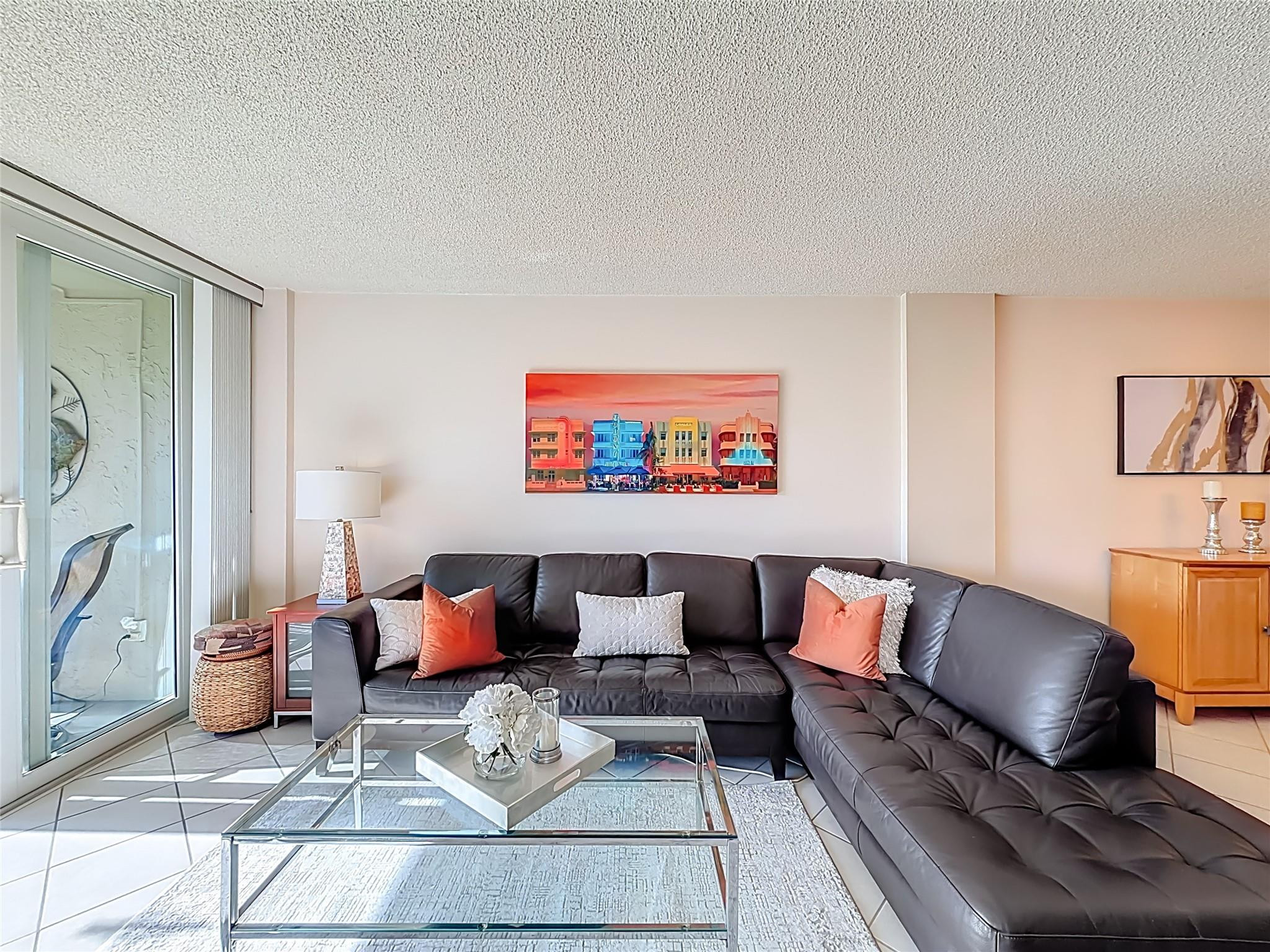 13 Royal Palm Way 101