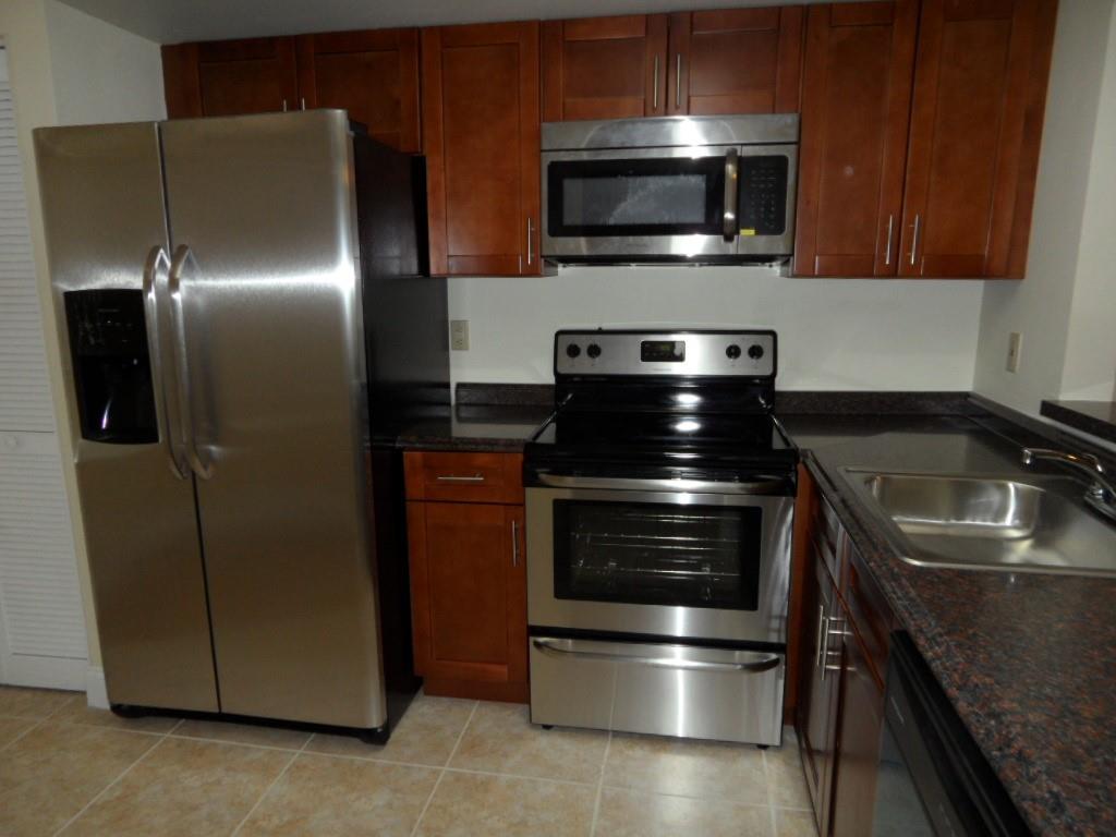 Sorrento Lakes At Sunrise - Residential Lease