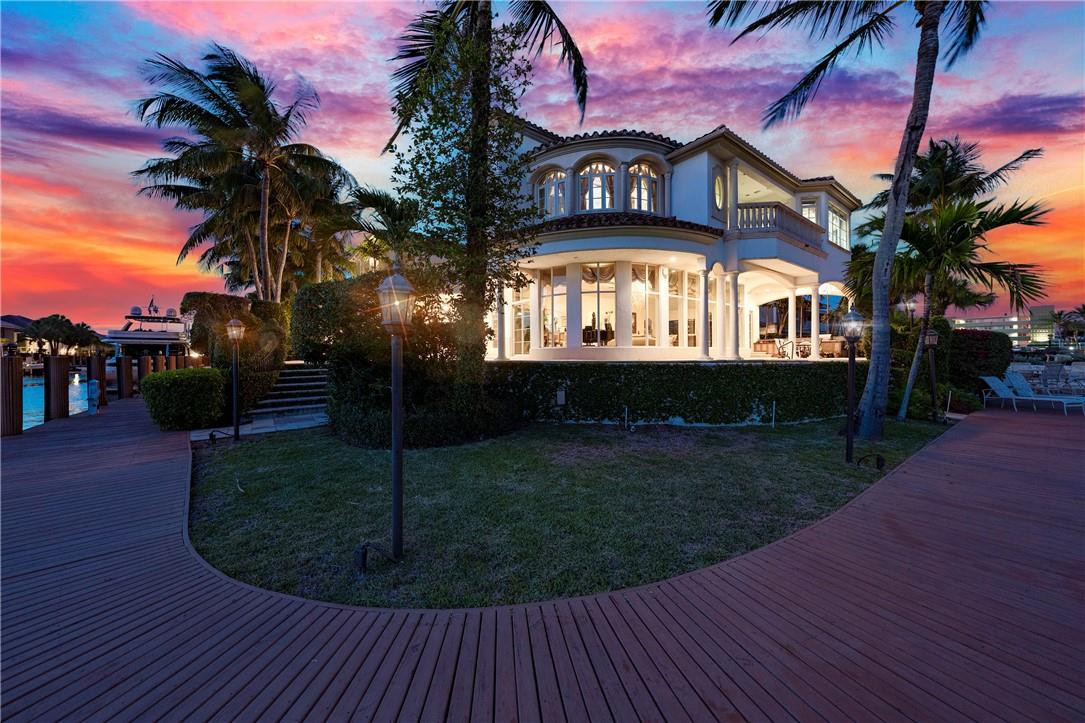 VENETIAN ISLES - Residential