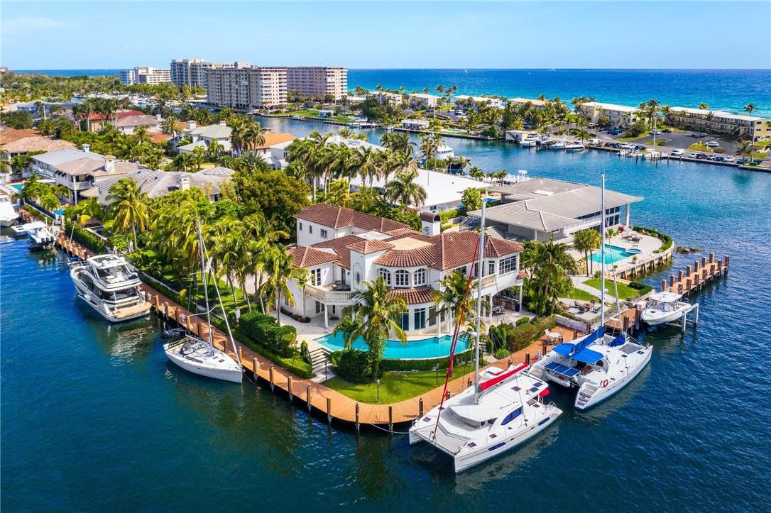 VENETIAN ISLES - Residential