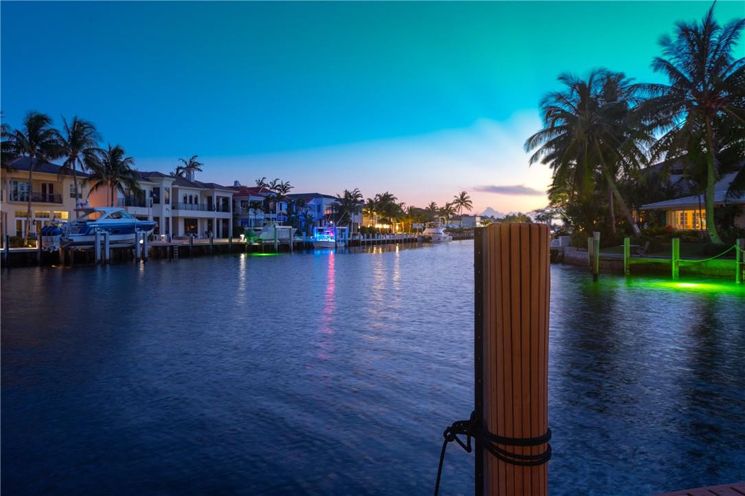 VENETIAN ISLES - Residential