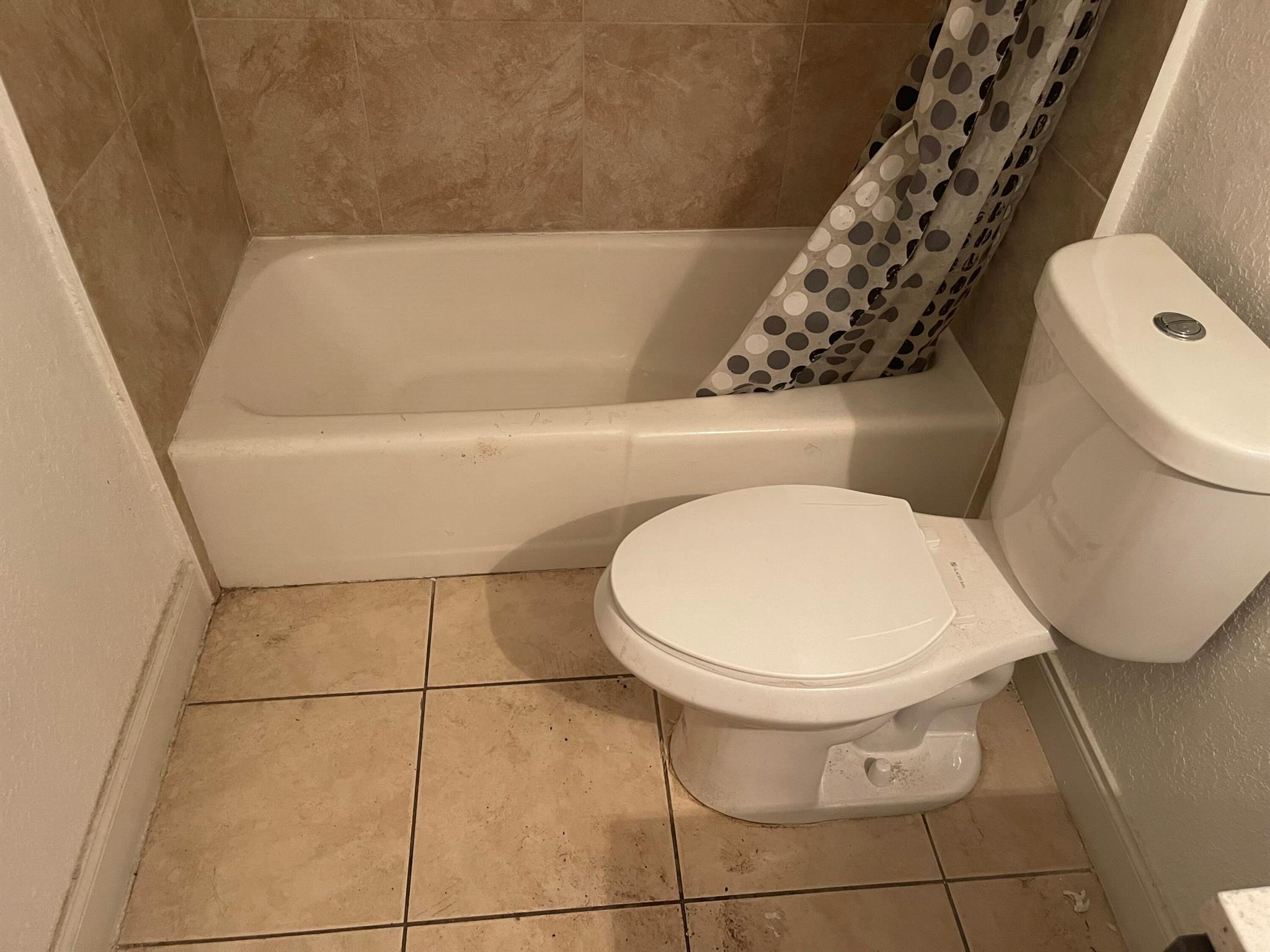 BOCA ISLANDS EAST 1ST ADD - Residential Lease