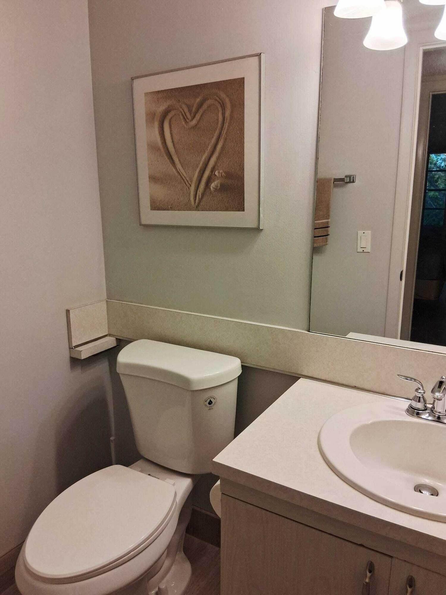 NEWPORT H CONDO - Residential