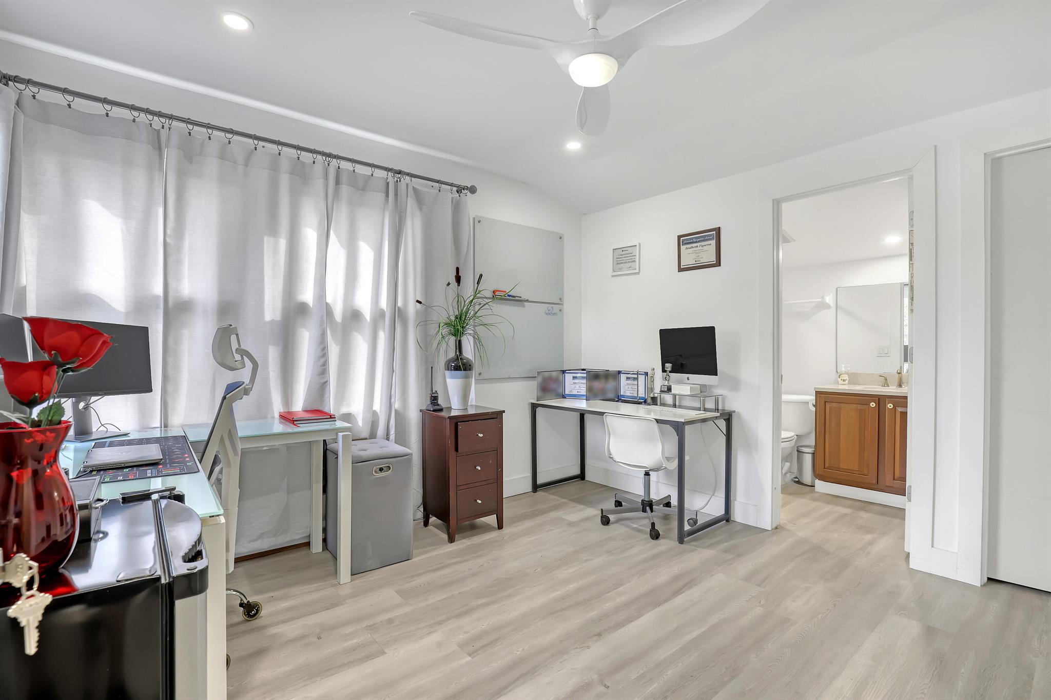BINKS FOREST OF THE LANDI - Residential Lease