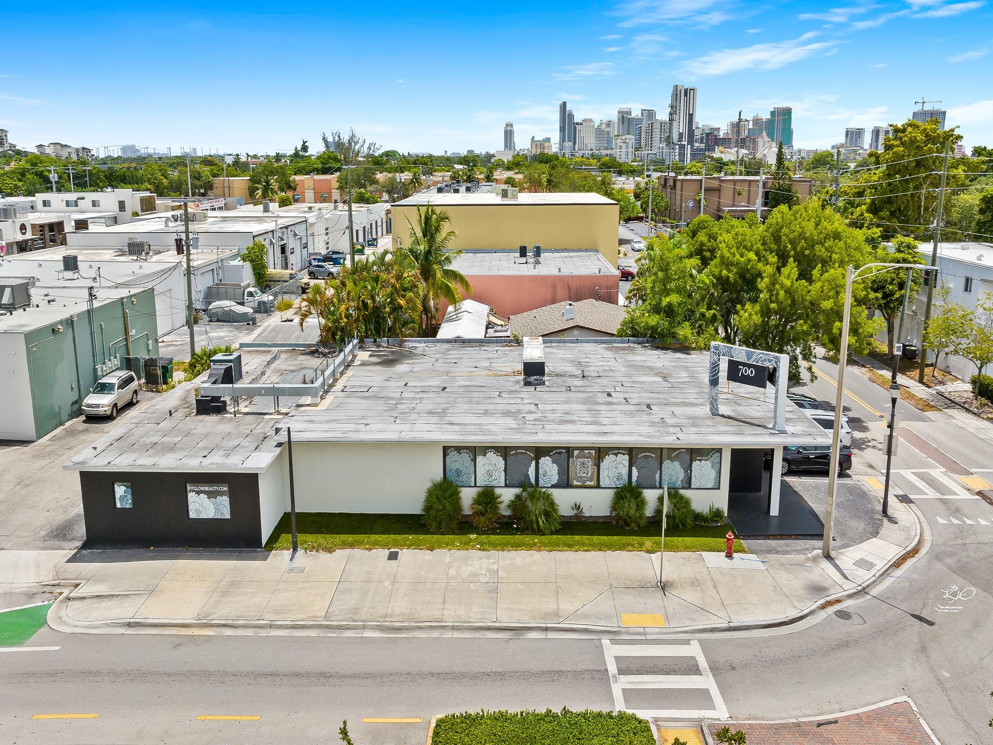 Presenting 700 NE 13th Street for sale, a rare freestanding 5,405 SF showroom/retail building in the heart of Fort Lauderdale’s 13th Street corridor. Positioned on the corner of NE 13th Street and Dixie Highway, the property offers unmatched exposure to both vehicular and pedestrian traffic, plus excellent signage opportunities. The layout features expansive windows for natural light, numerous private offices and rooms, storage, and a break area with kitchen facilities. With its versatile design and contemporary finishes, this turnkey property is now offered for sale—ideal for an owner-user or investor seeking a high-visibility location in a thriving commercial district.