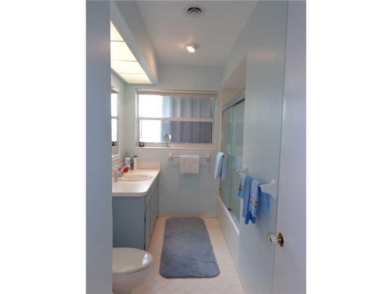 LIGHTHOUSE POINT 6TH SEC - Residential