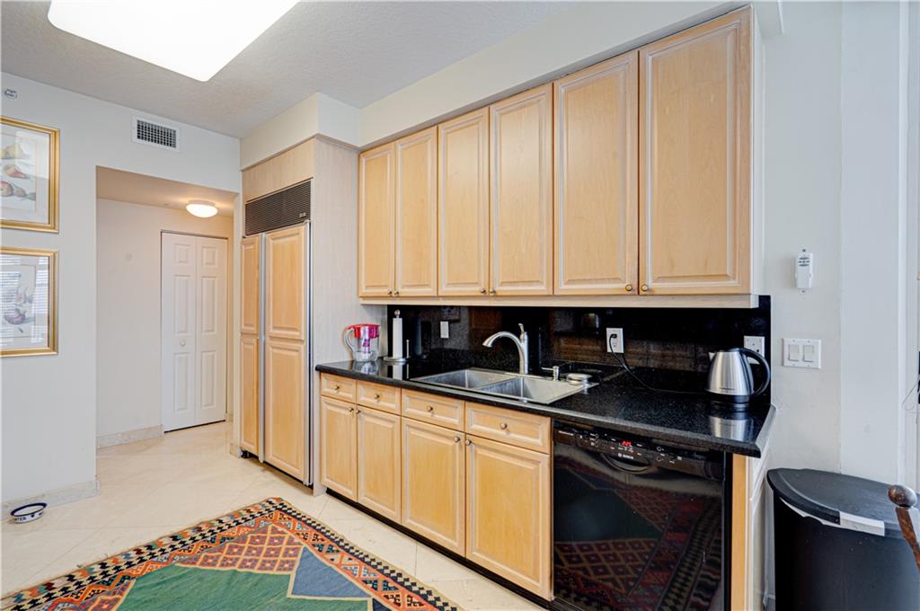 Lhermitage II Condo - Residential Lease