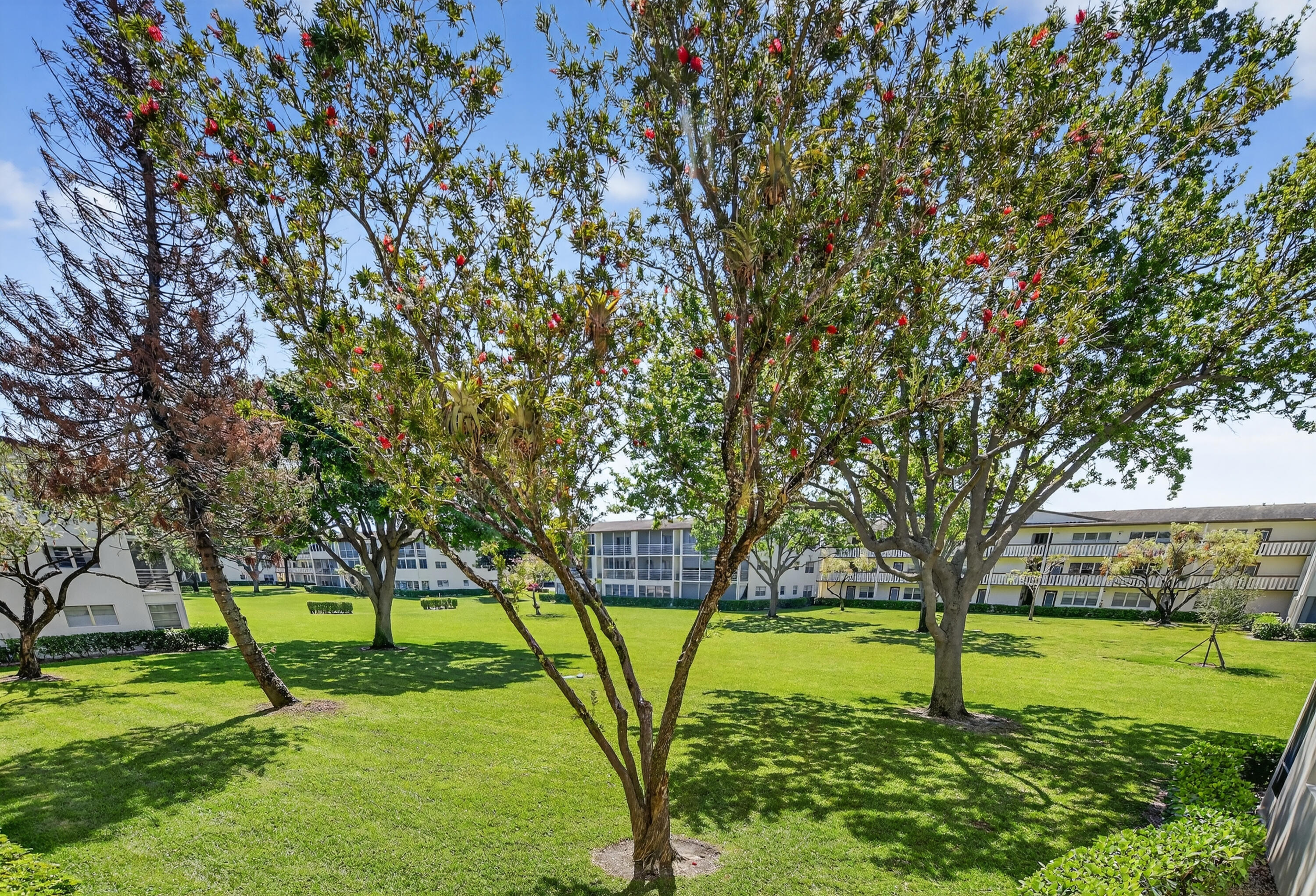 MANSFIELD AT CENTURY VILLAGE CONDO - Residential