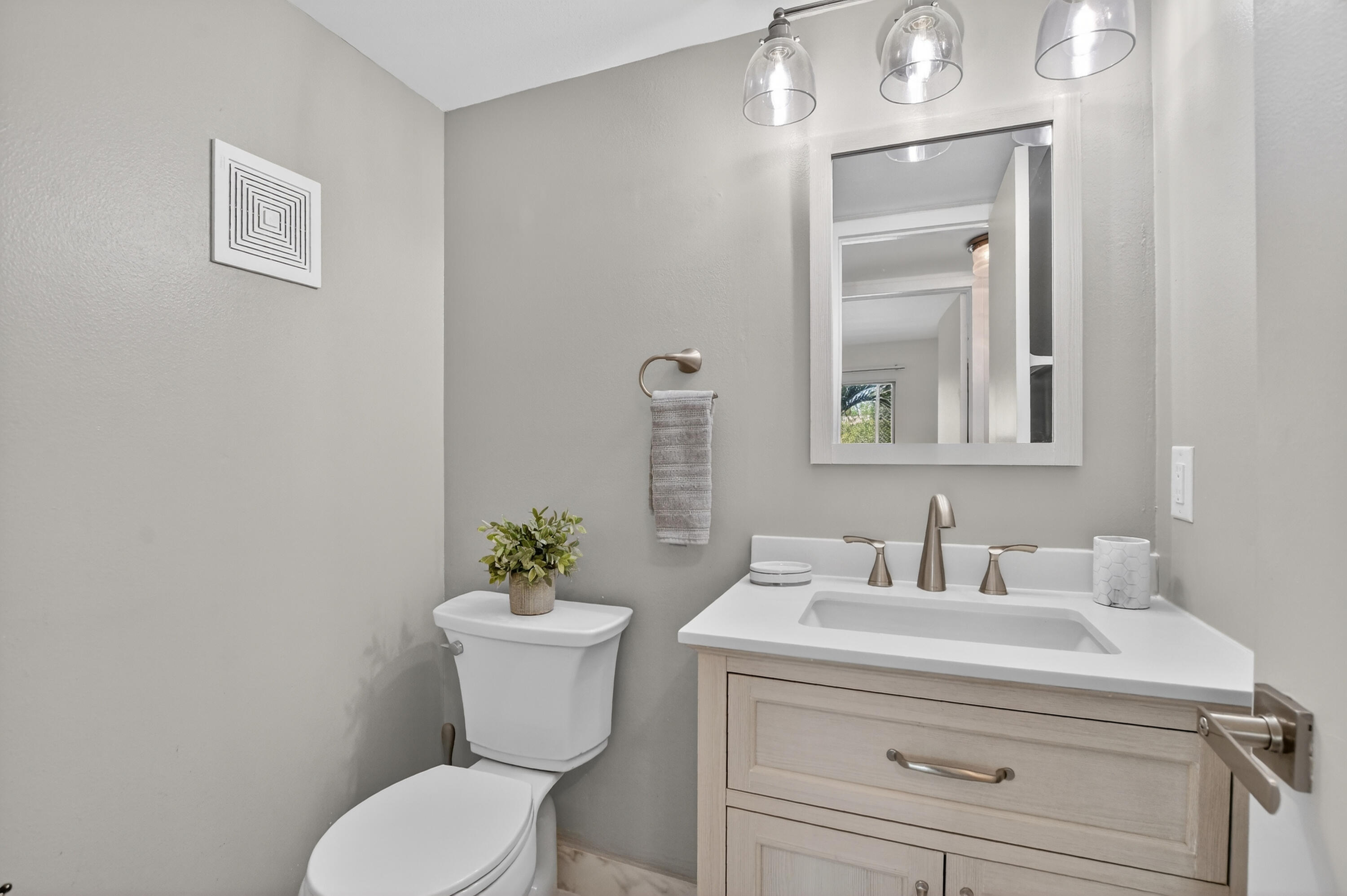 MANSFIELD AT CENTURY VILLAGE CONDO - Residential