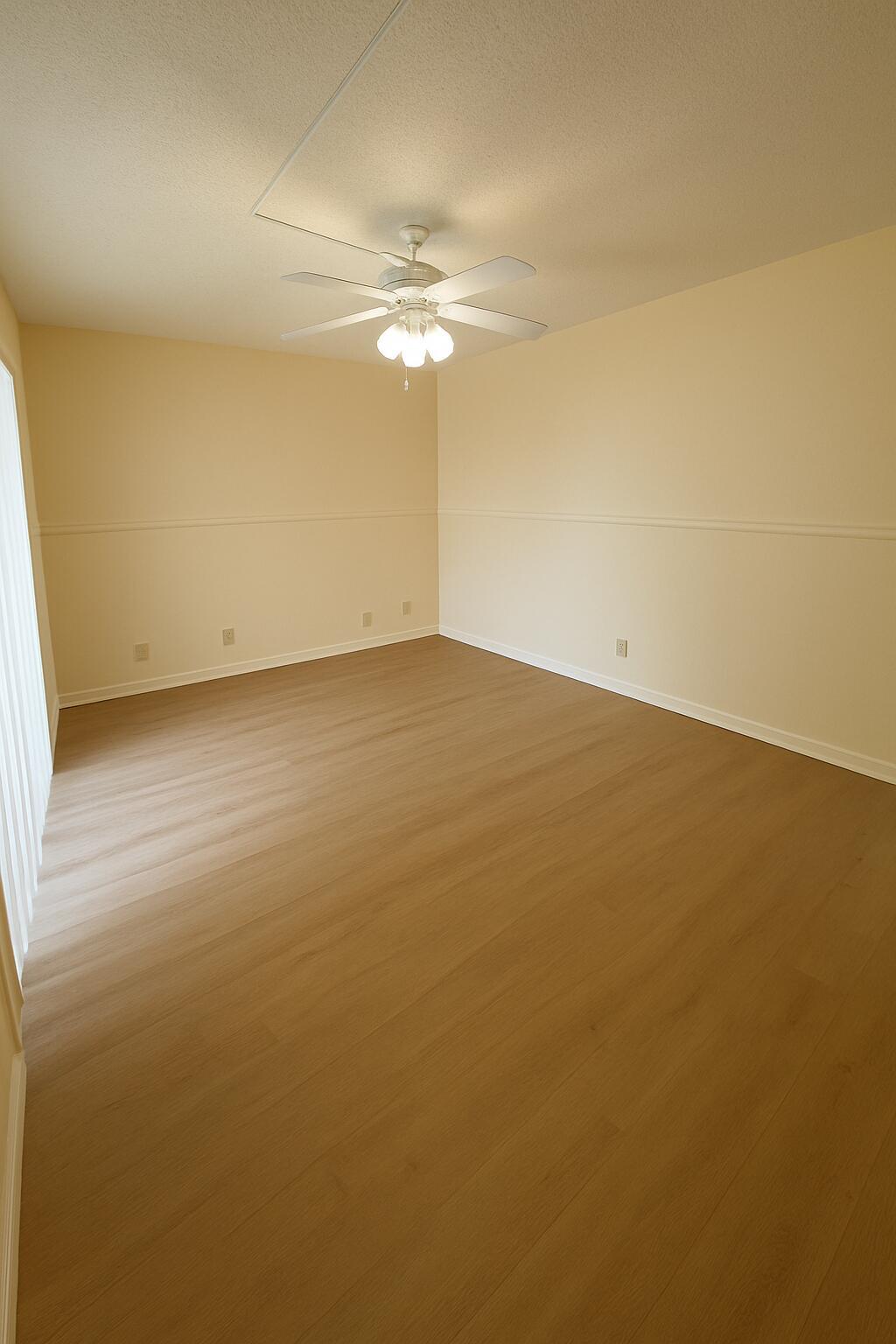 LAKEWOOD OF PALM SPRINGS - Residential Lease