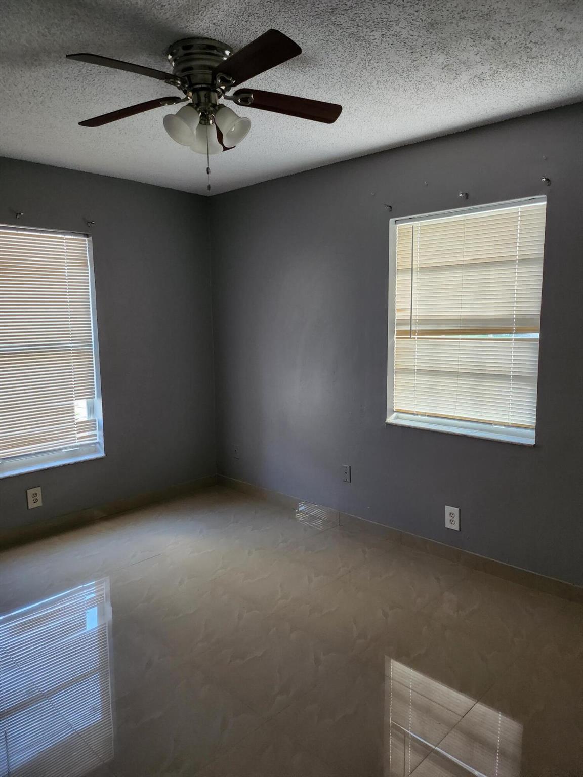 KING ARTHUR ESTATES - Residential Lease