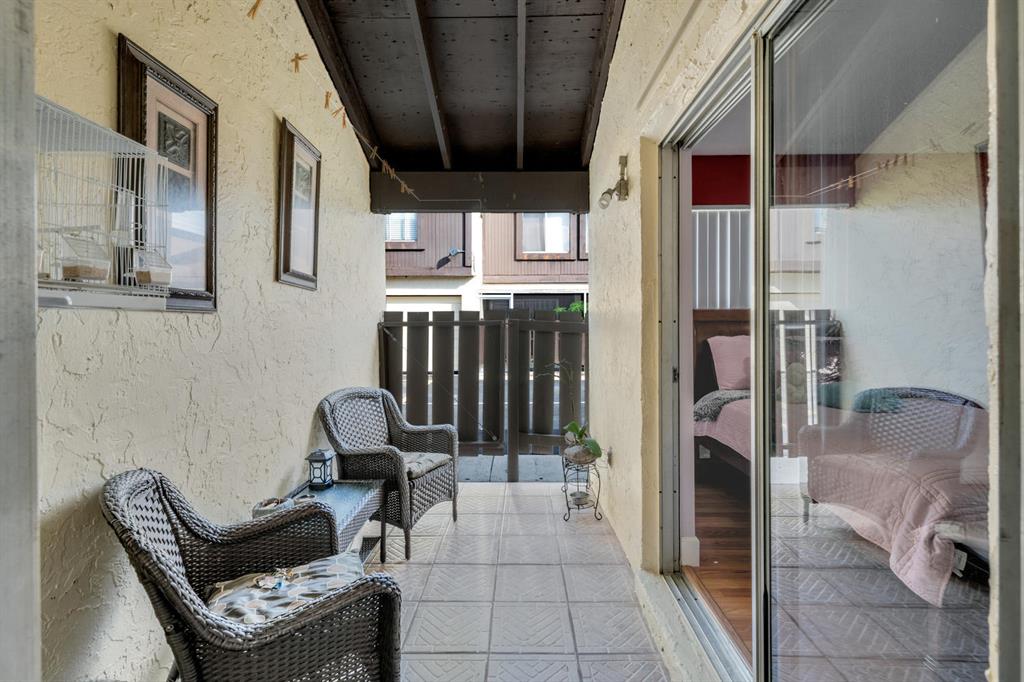 Forest Condo - Residential