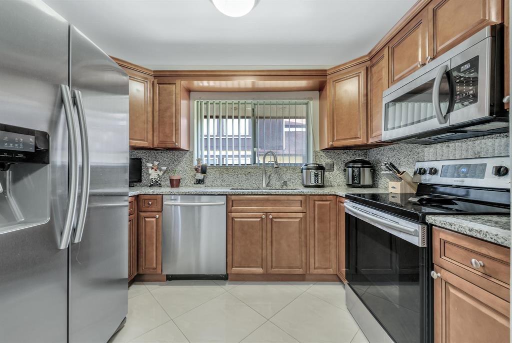 Forest Condo - Residential