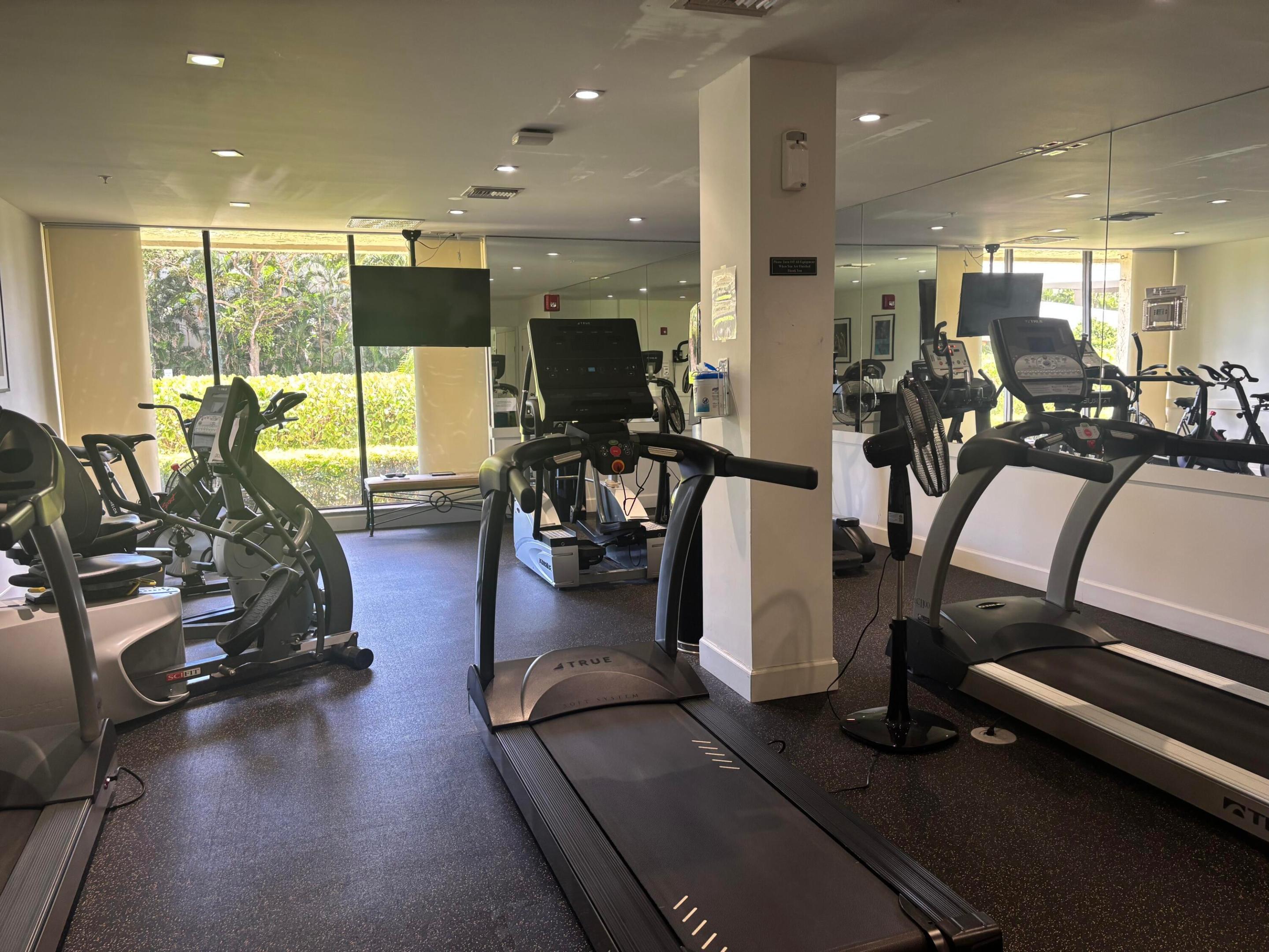 REGENCY HIGHLAND CLUB CONDO - Residential