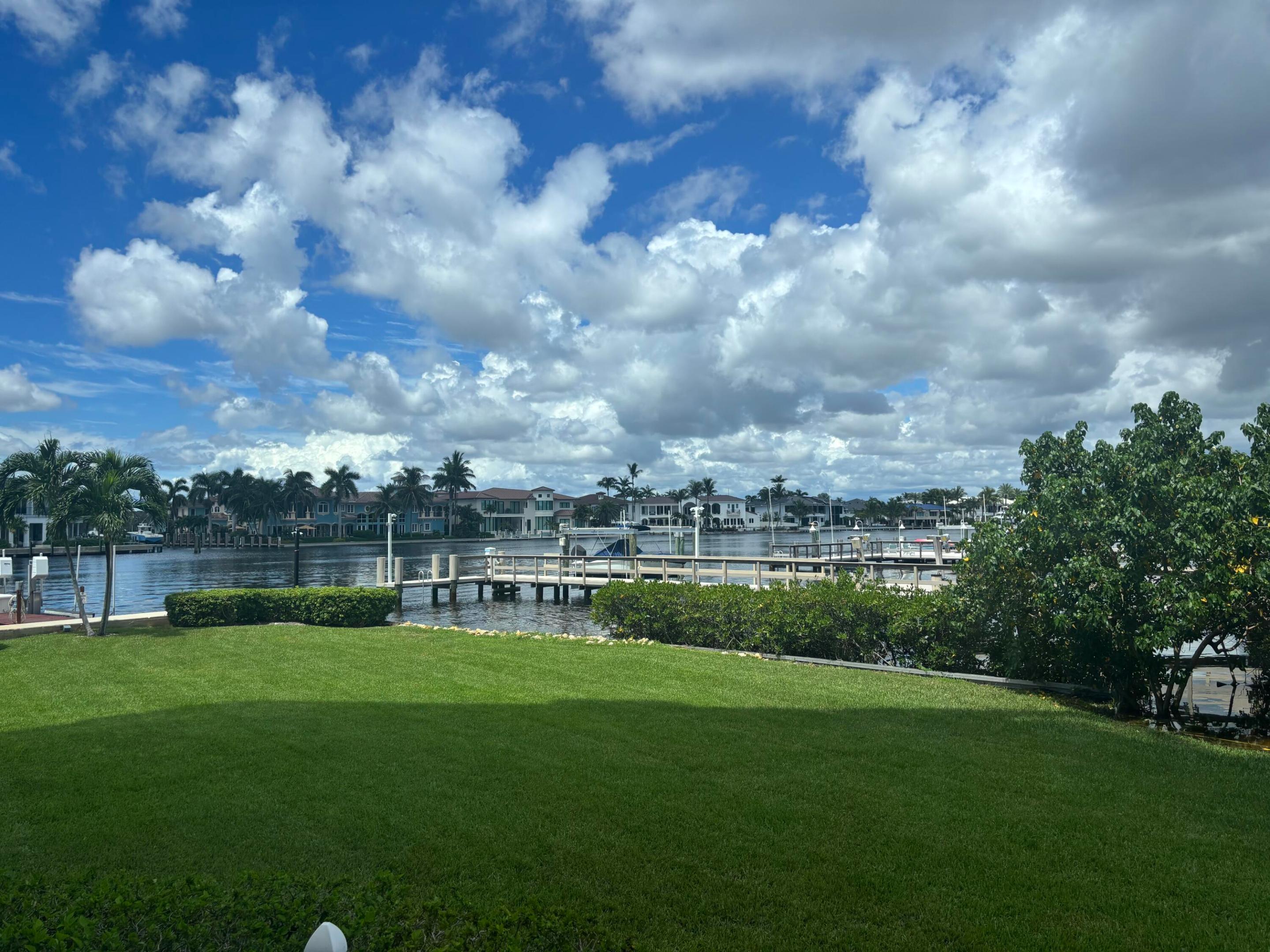 REGENCY HIGHLAND CLUB CONDO - Residential