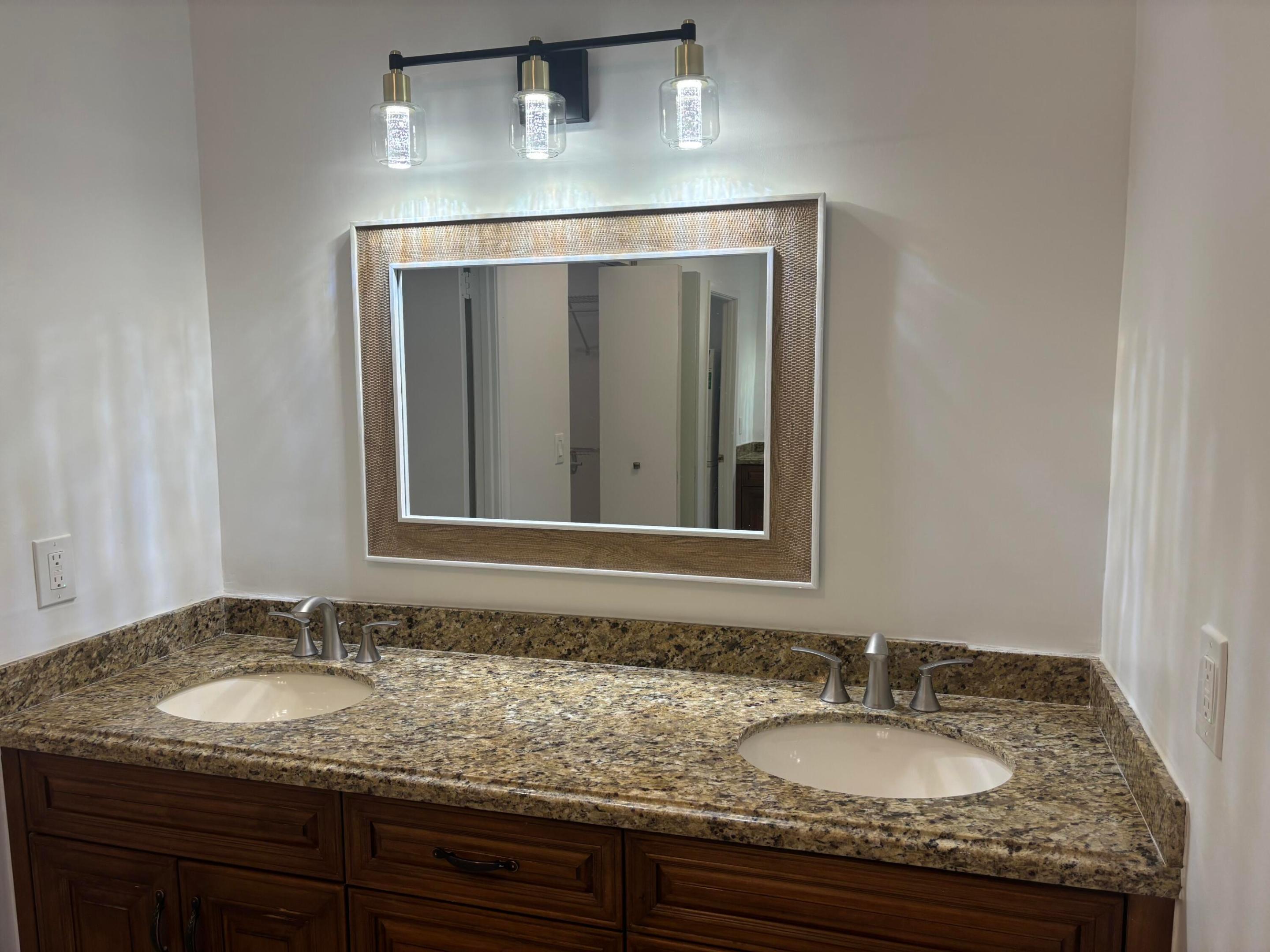 REGENCY HIGHLAND CLUB CONDO - Residential