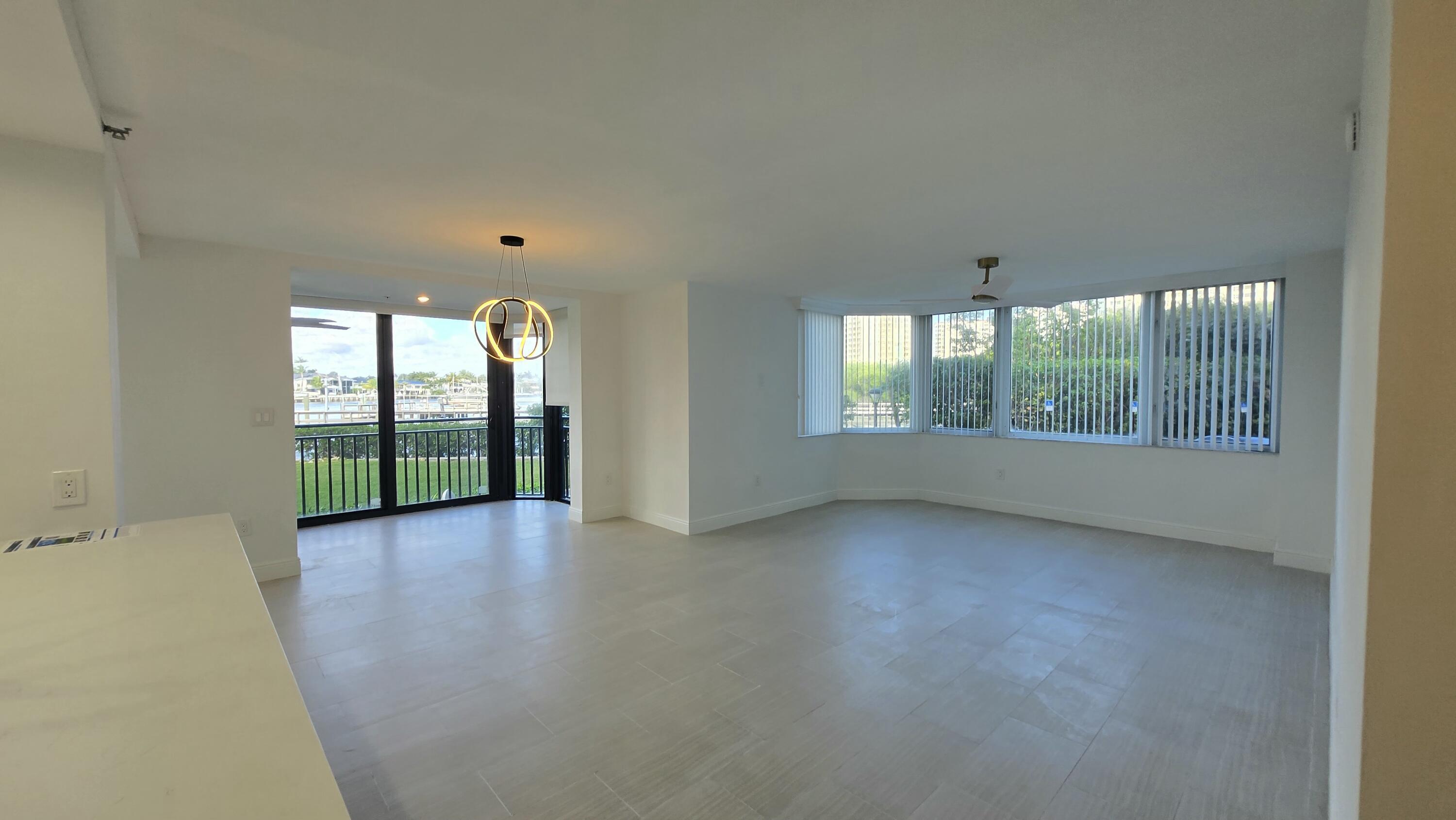 REGENCY HIGHLAND CLUB CONDO - Residential