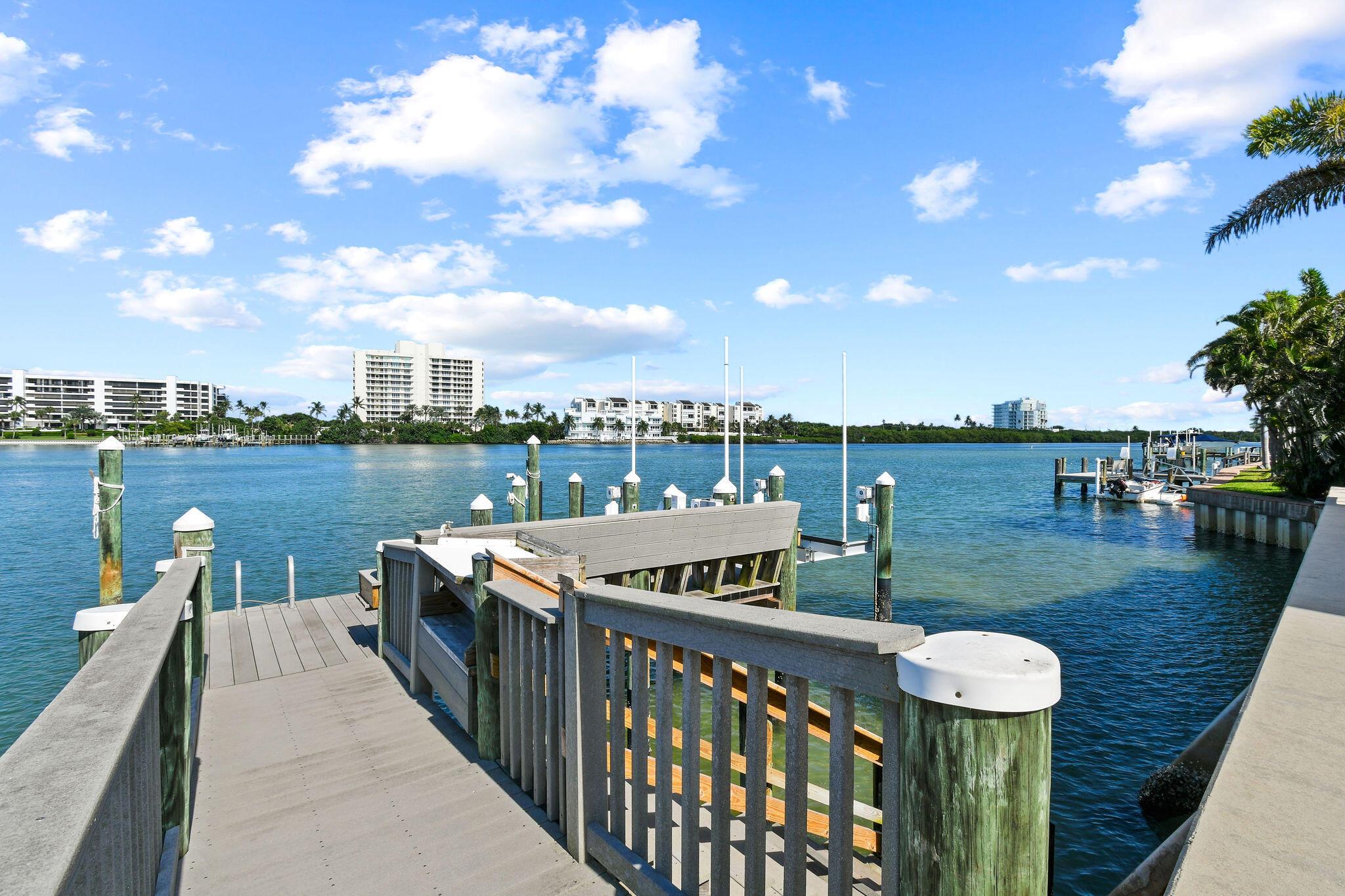 JUPITER HEIGHTS - Residential