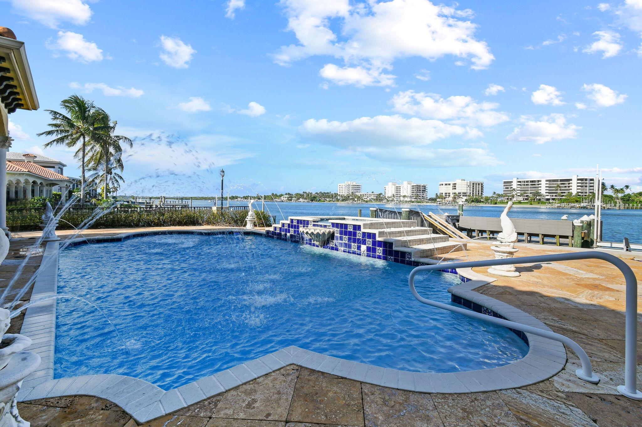 JUPITER HEIGHTS - Residential