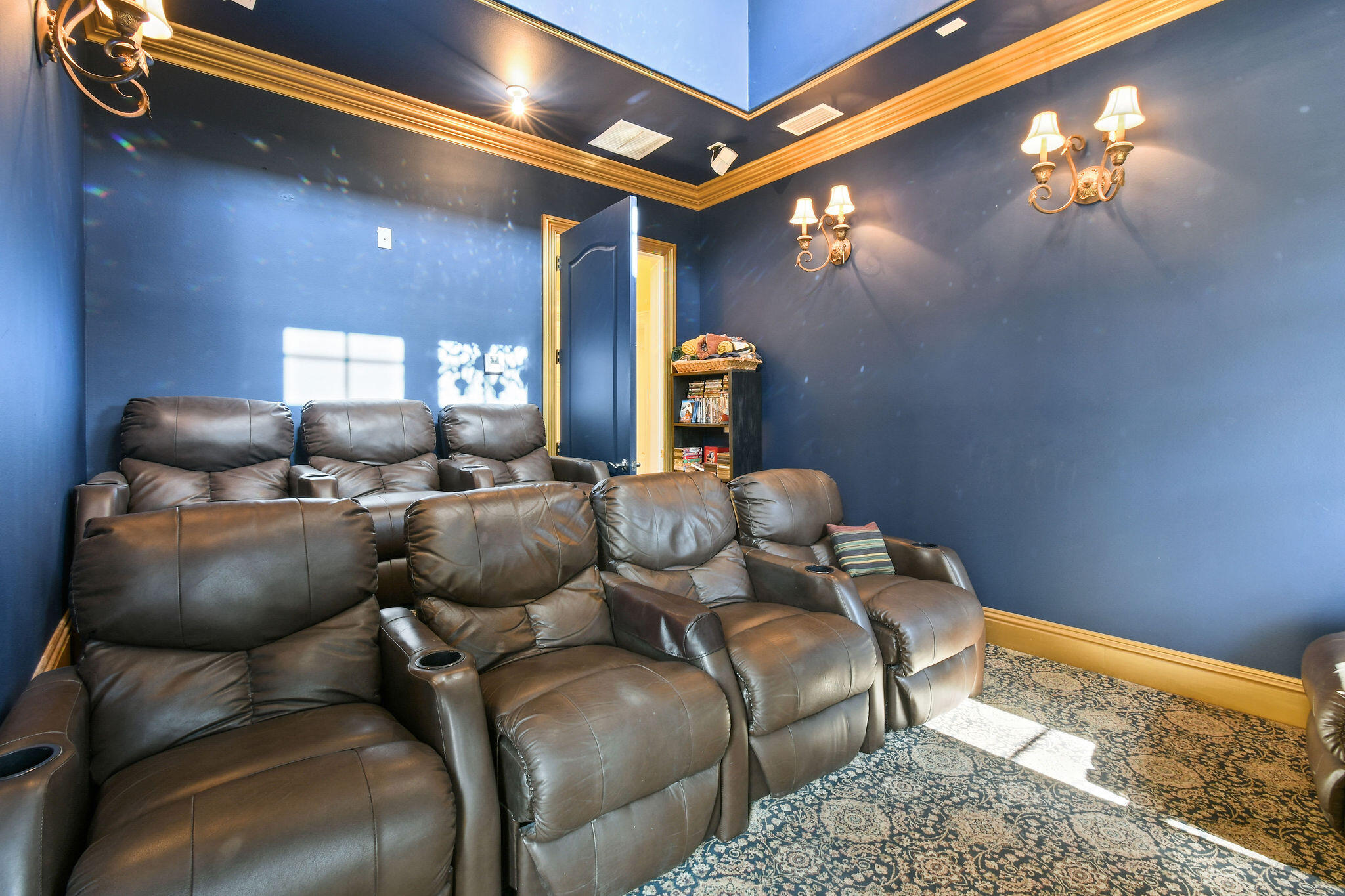 JUPITER HEIGHTS - Residential