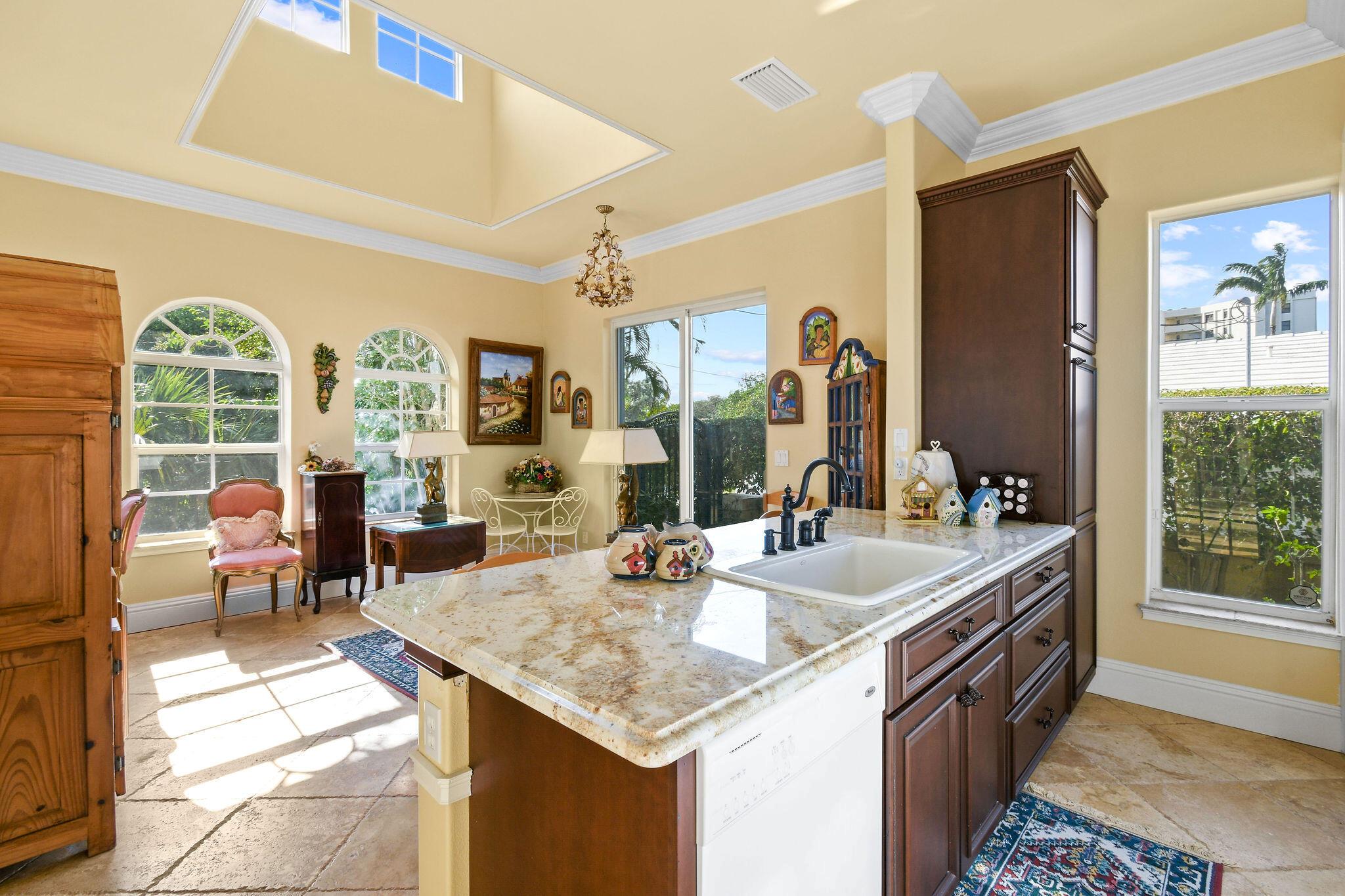 JUPITER HEIGHTS - Residential