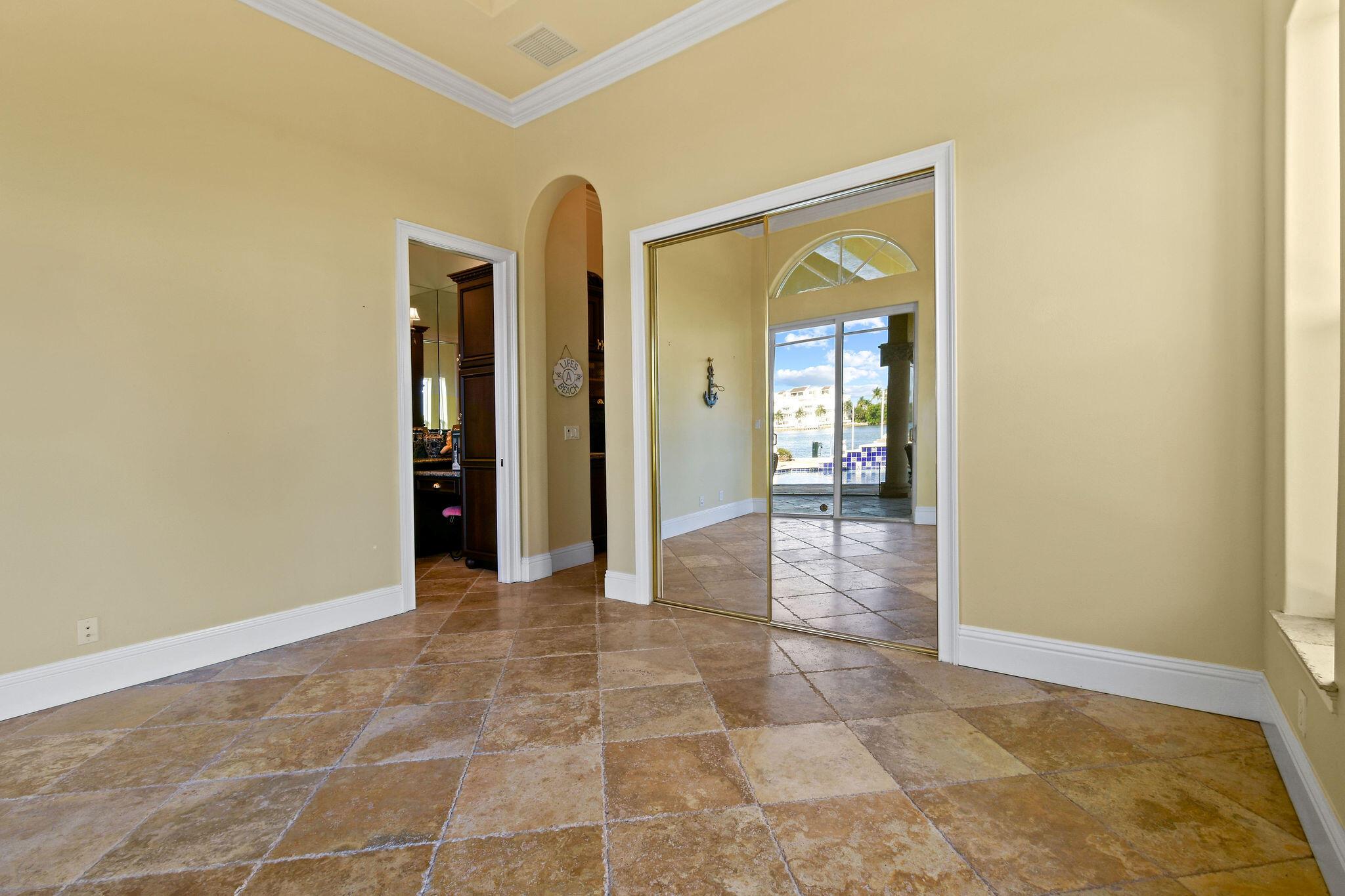 JUPITER HEIGHTS - Residential