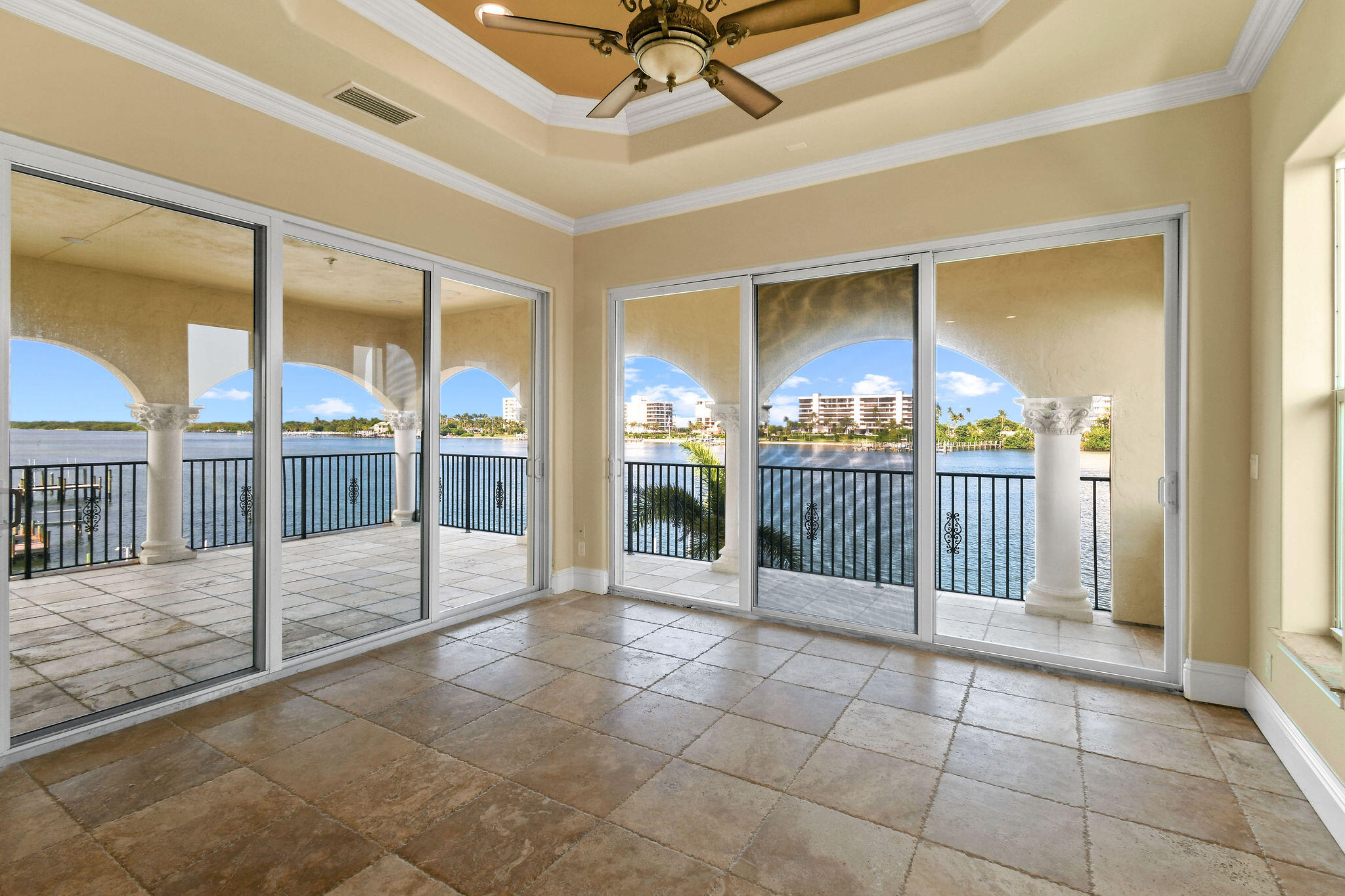 JUPITER HEIGHTS - Residential