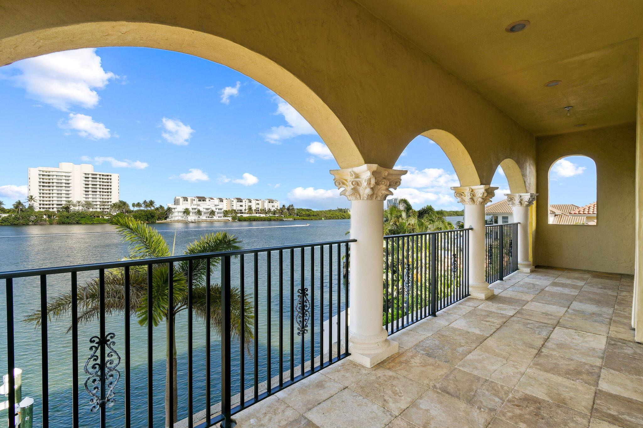 JUPITER HEIGHTS - Residential