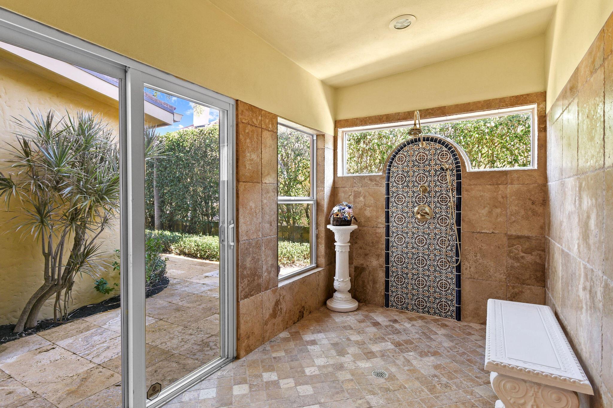 JUPITER HEIGHTS - Residential