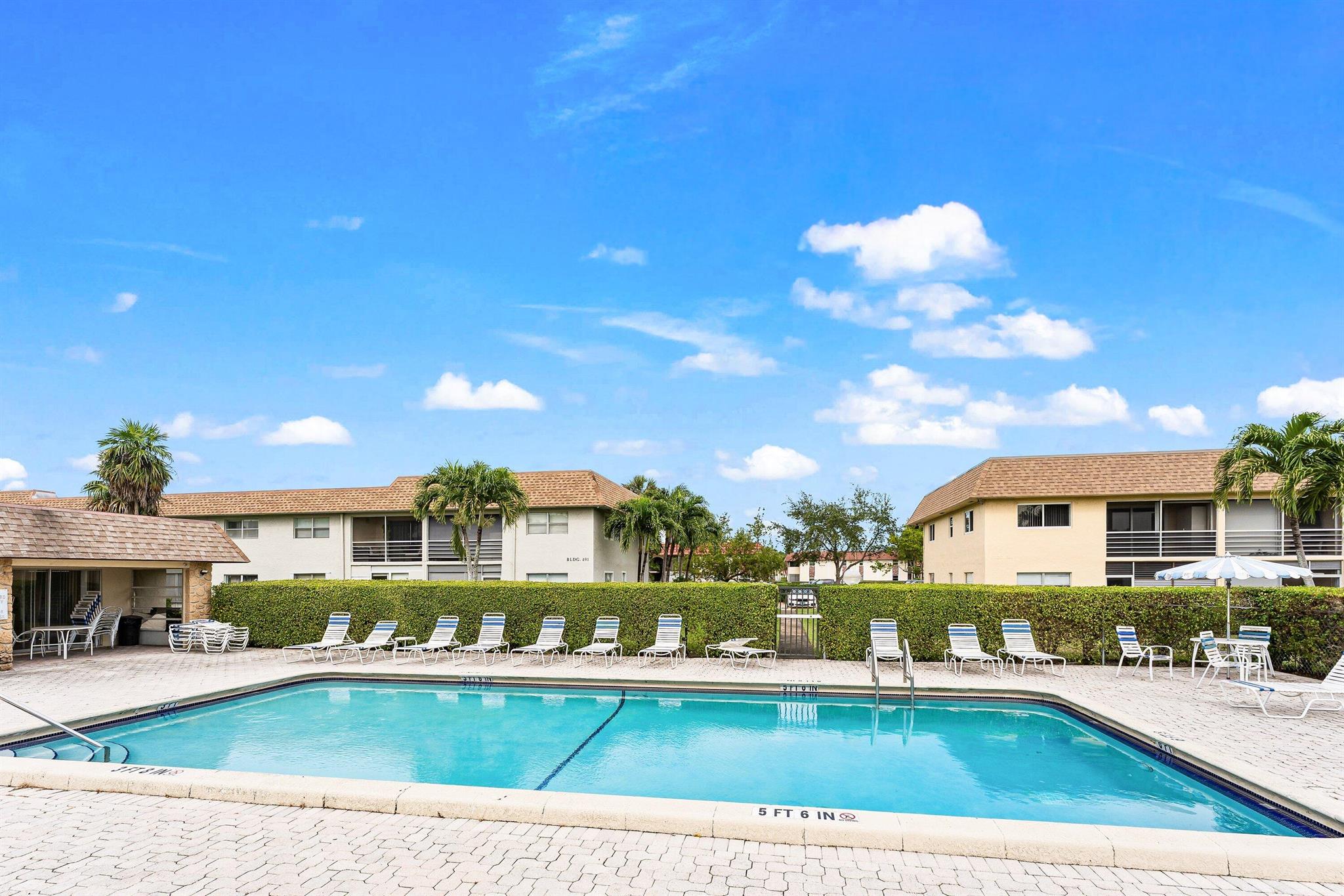 SANDALFOOT BLVD APTS COND - Residential Lease