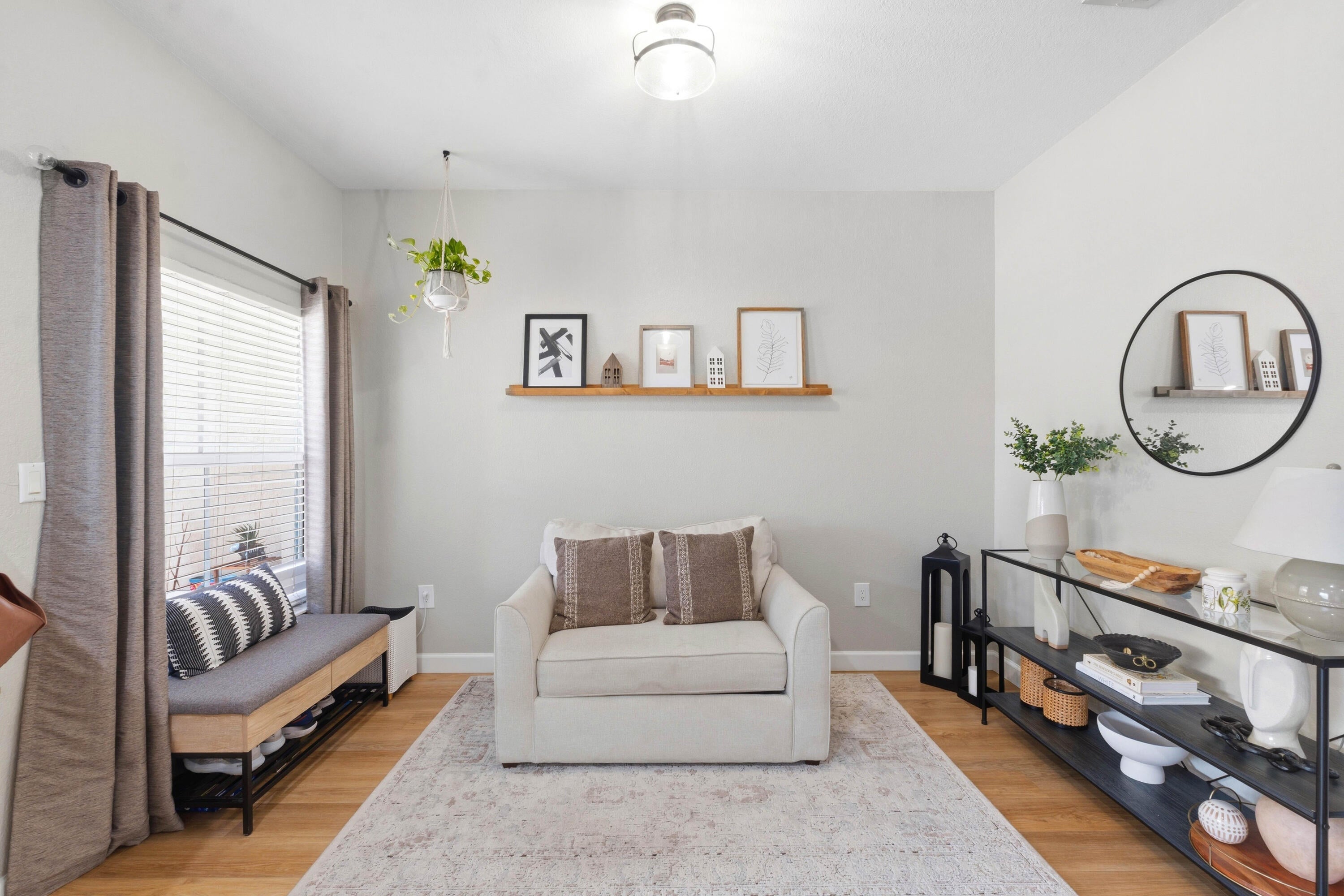 3469 Merrick Lane 402