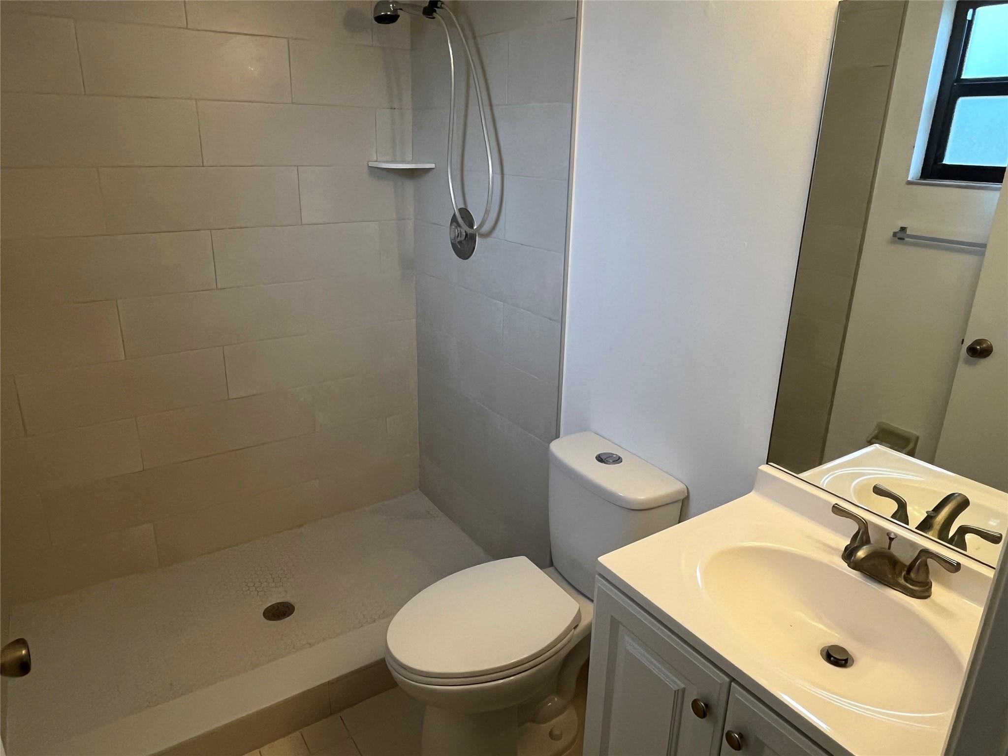 Cypress at Woodmont III - Residential