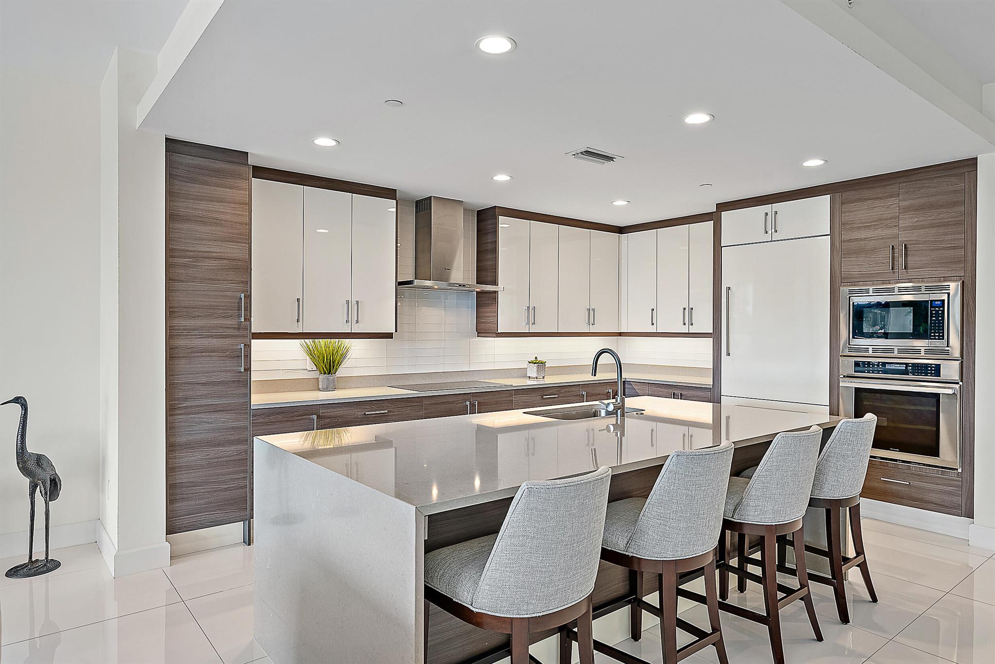 2700 Donald Ross Road 306