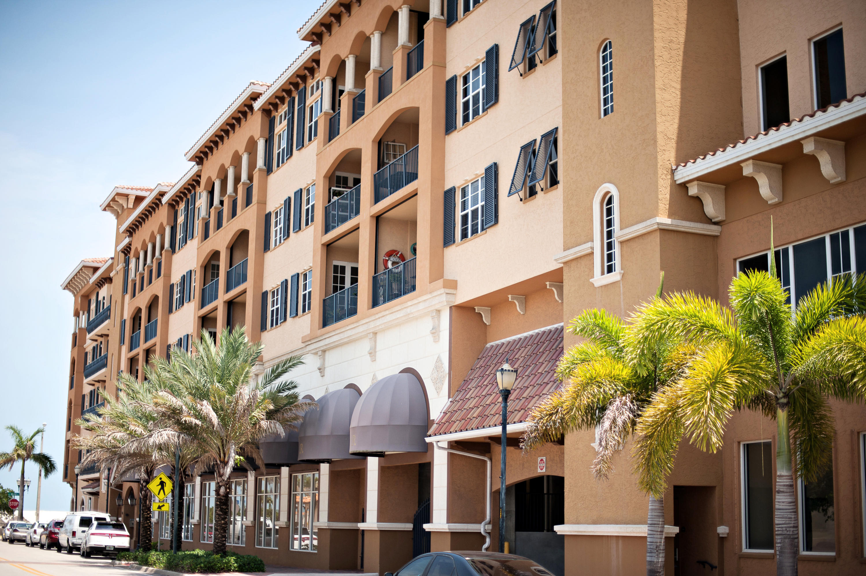 RENAISSANCE FINANCIAL CEN - Commercial Sale