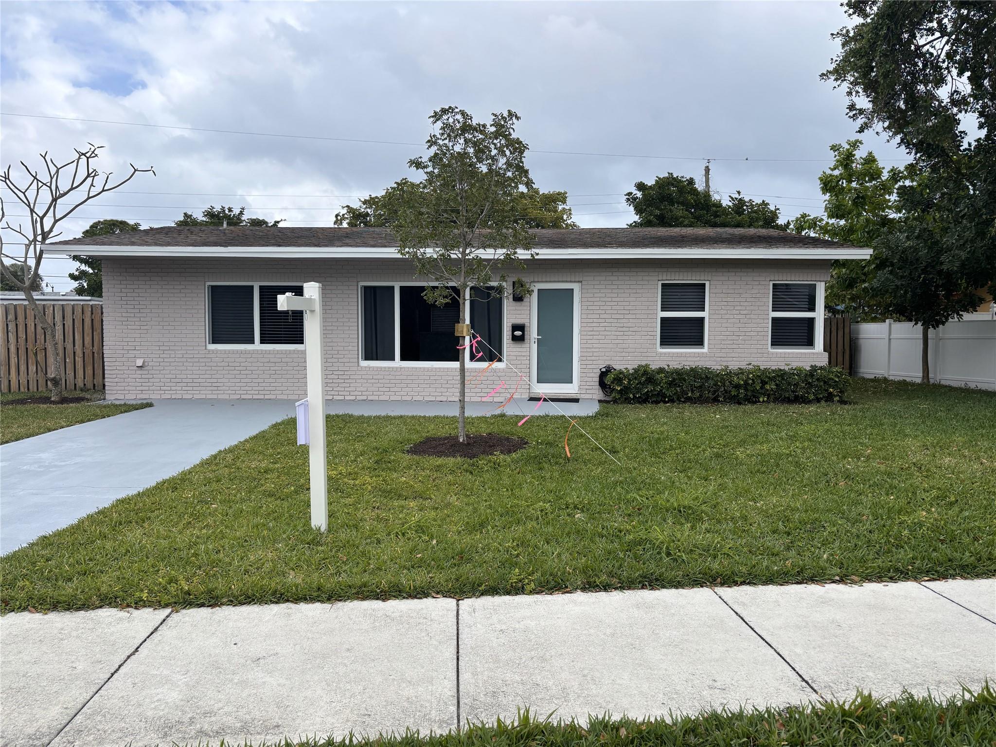 2610 NE 7th Ter