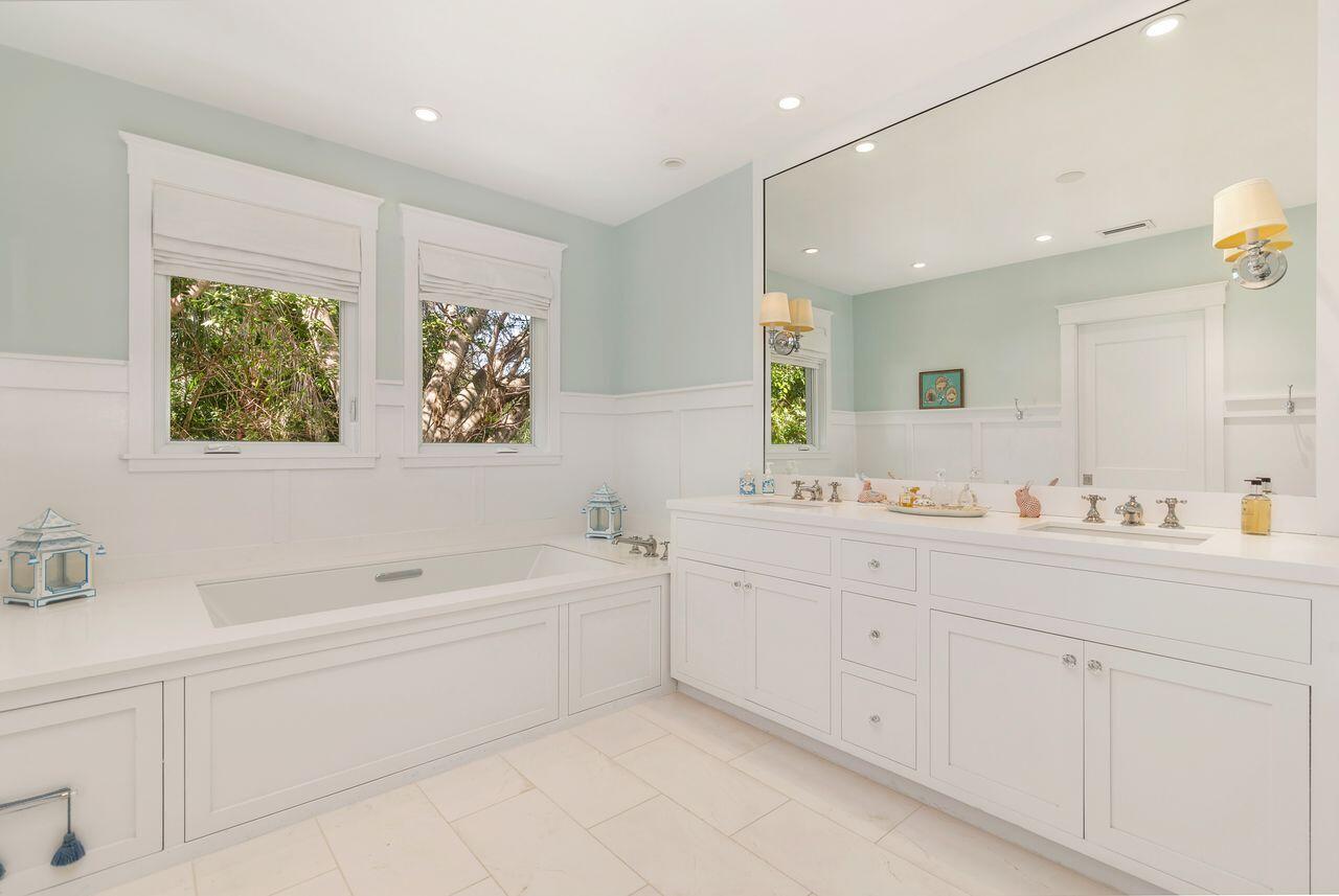 ESTATES OF SOUTH PALM BEACH - Residential